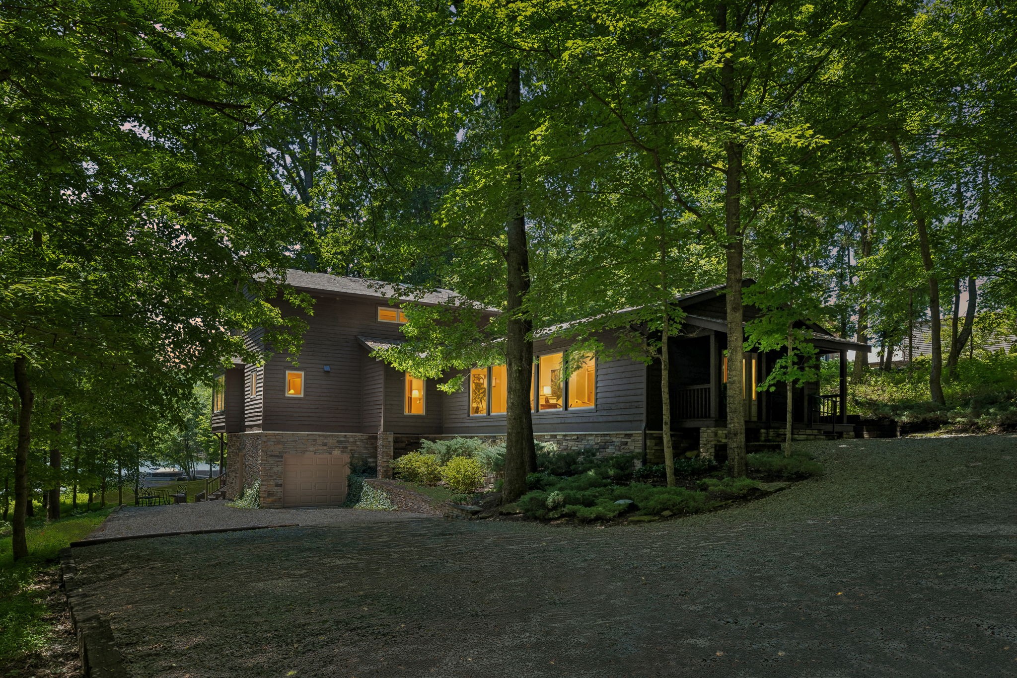 1012 S Wrights Ct