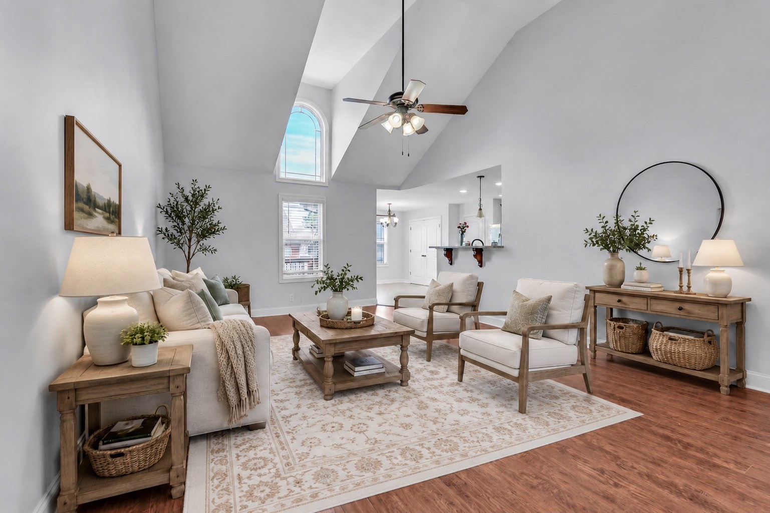 208 Azalea Dr