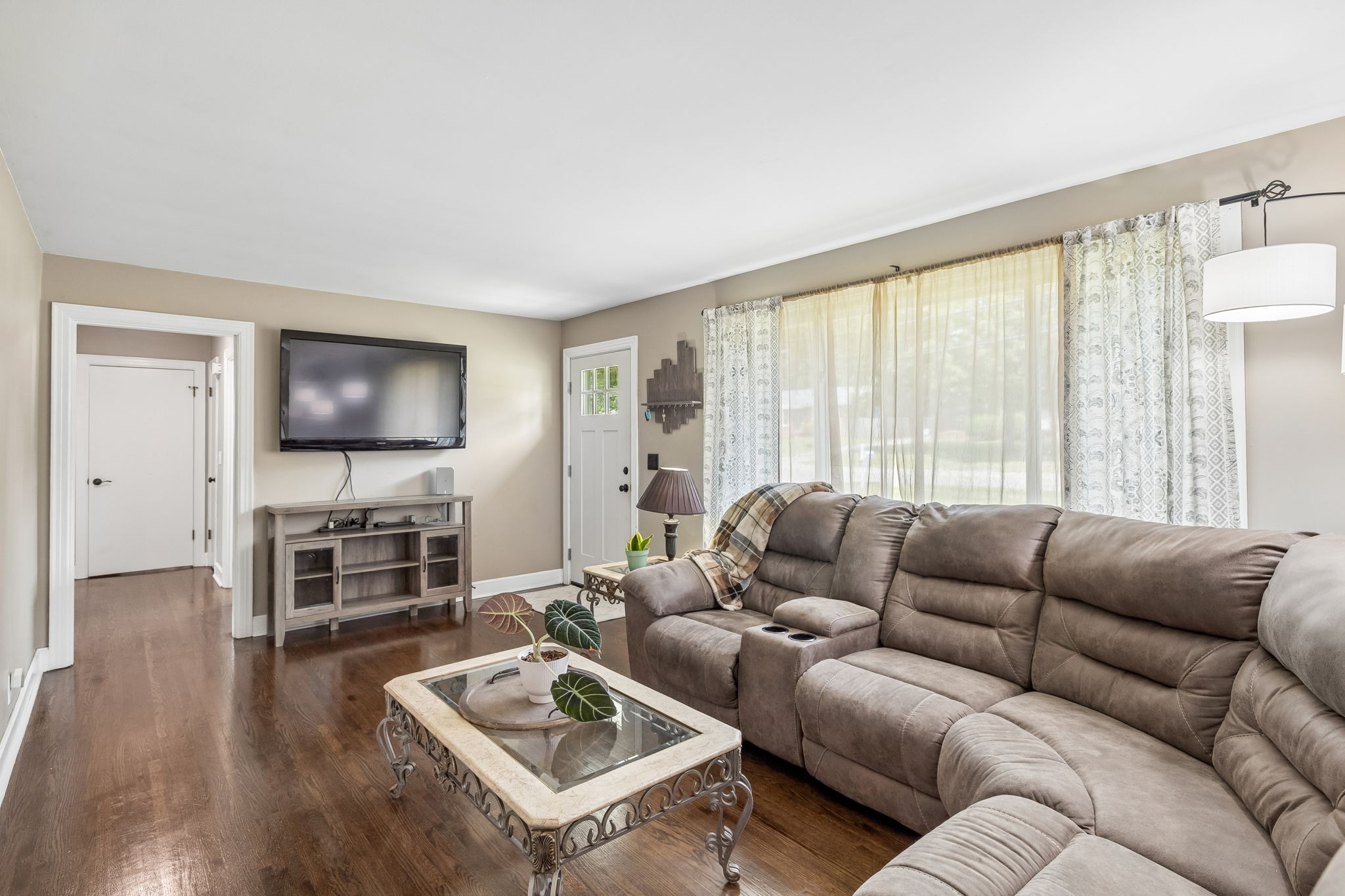 318 Jacksonian Dr
