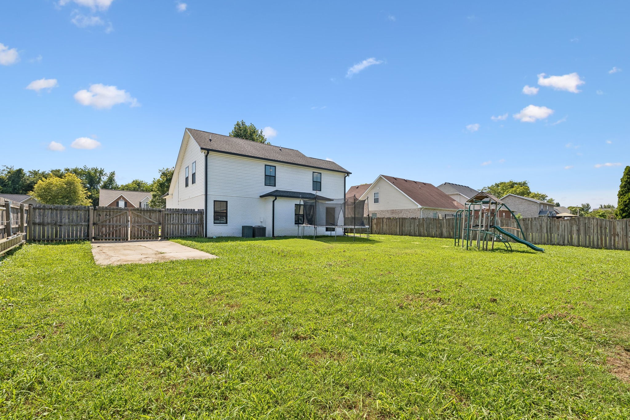 2738 Portside Ct
