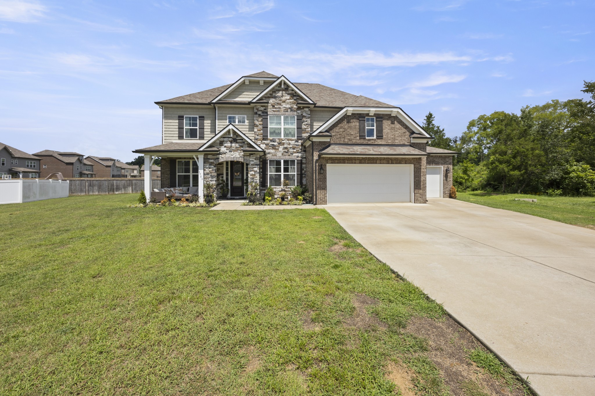 3906 Bomeadows Dr