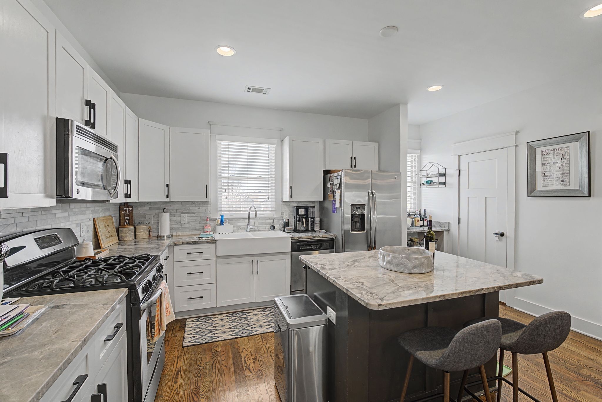 803 Lancaster Way