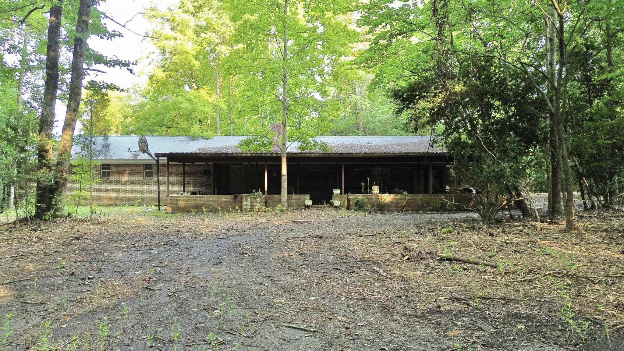 276 Oak Road