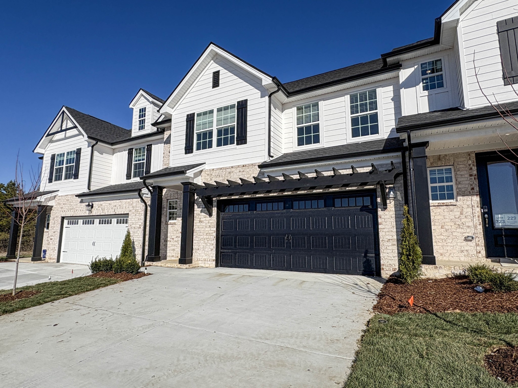 225 Glencrest Drive