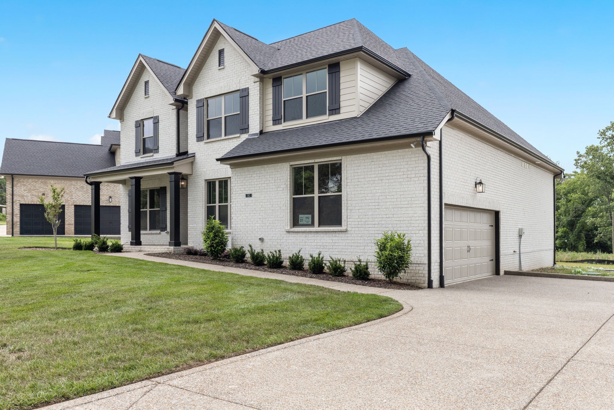 192 Watermill Ln