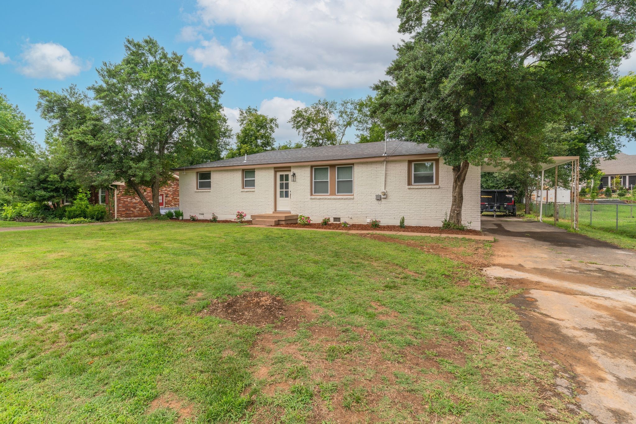 3814 Plantation Dr