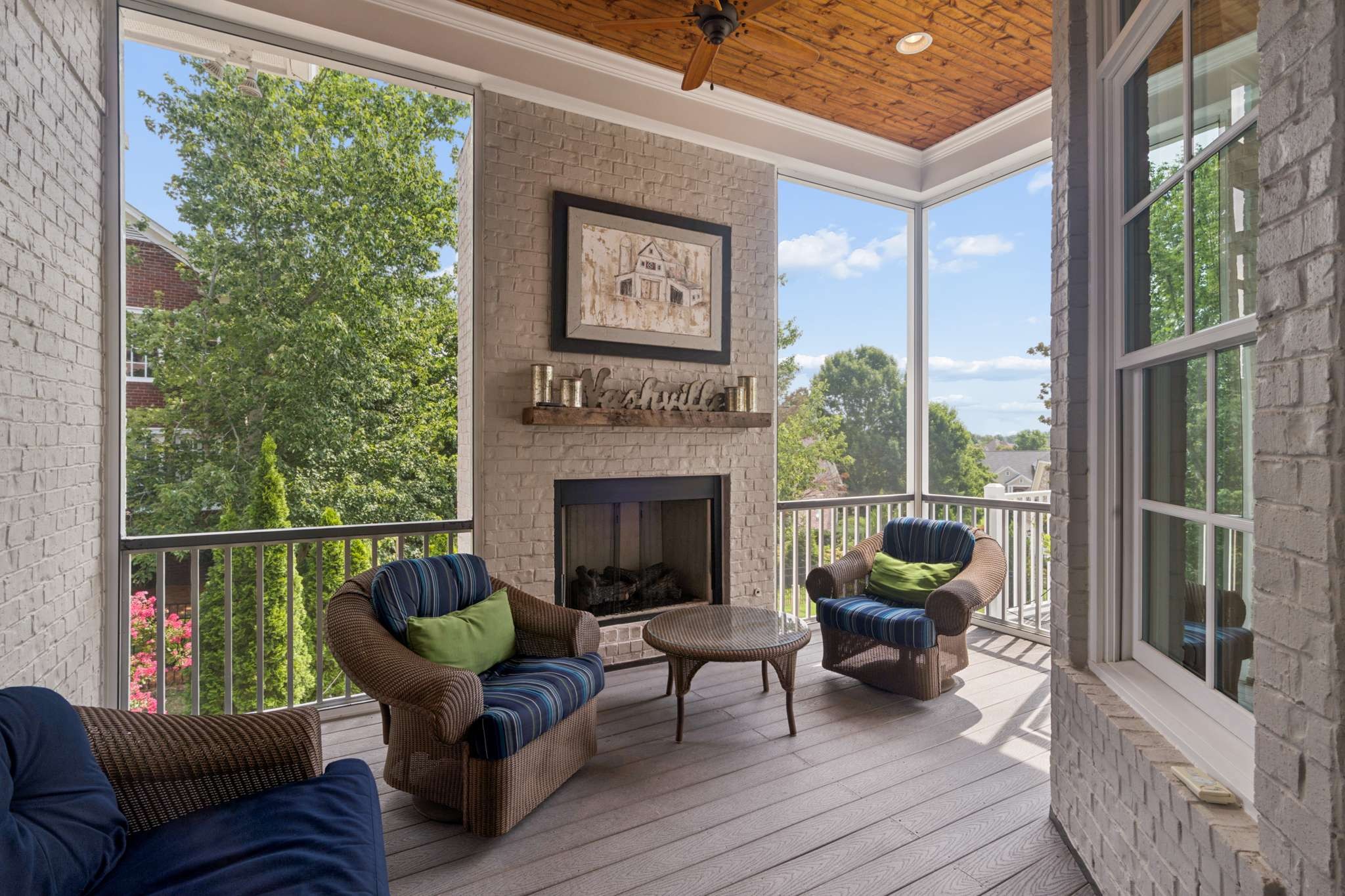 9 Winged Foot Pl
