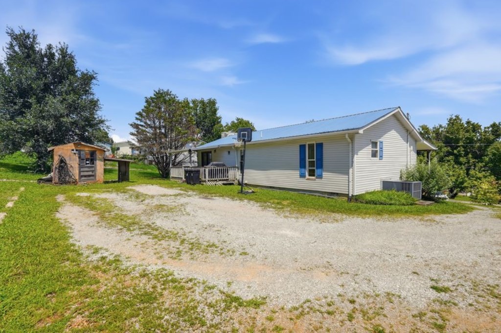 280 Middle Dr