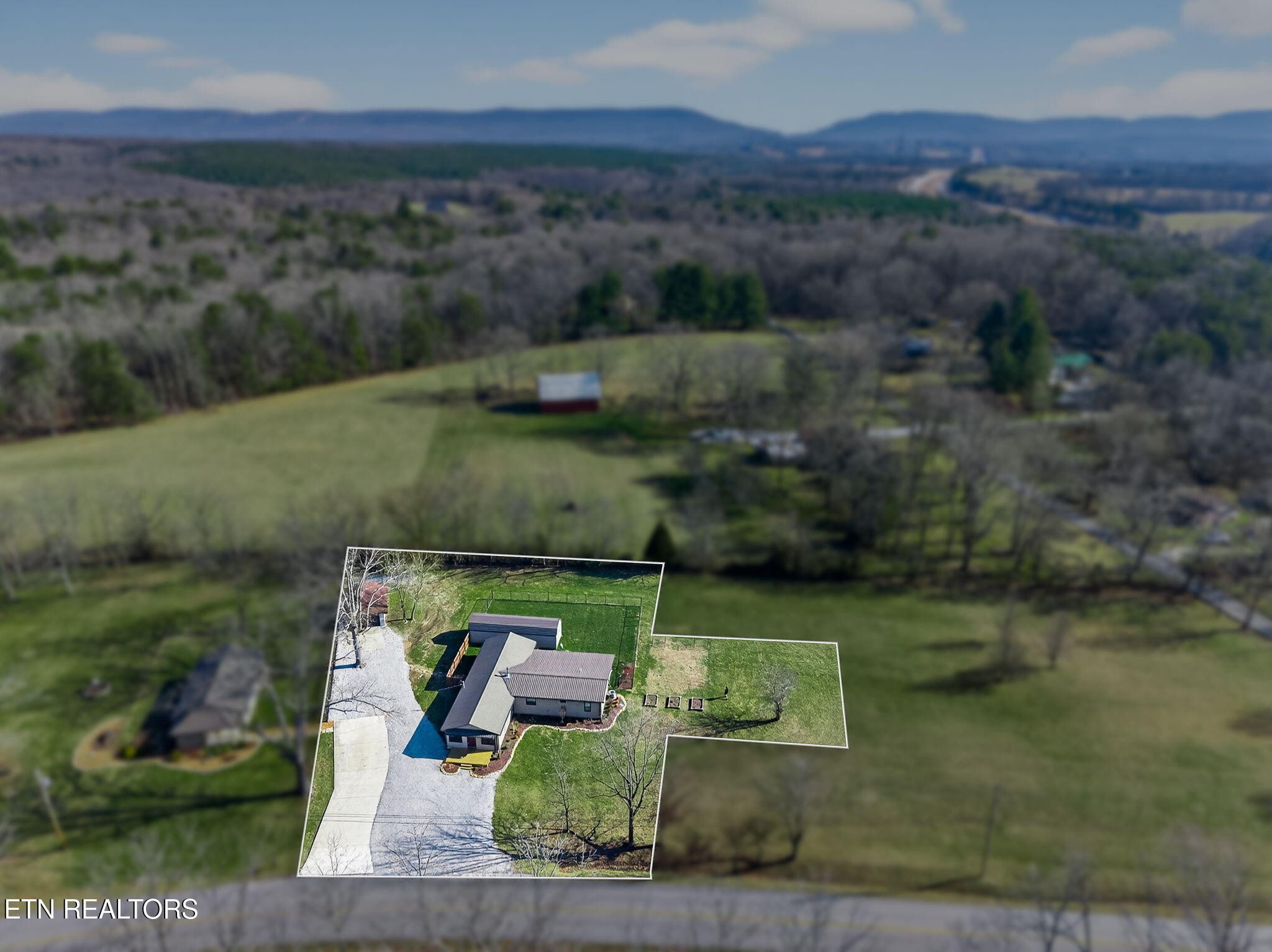 2490 Chestnut Hill Rd