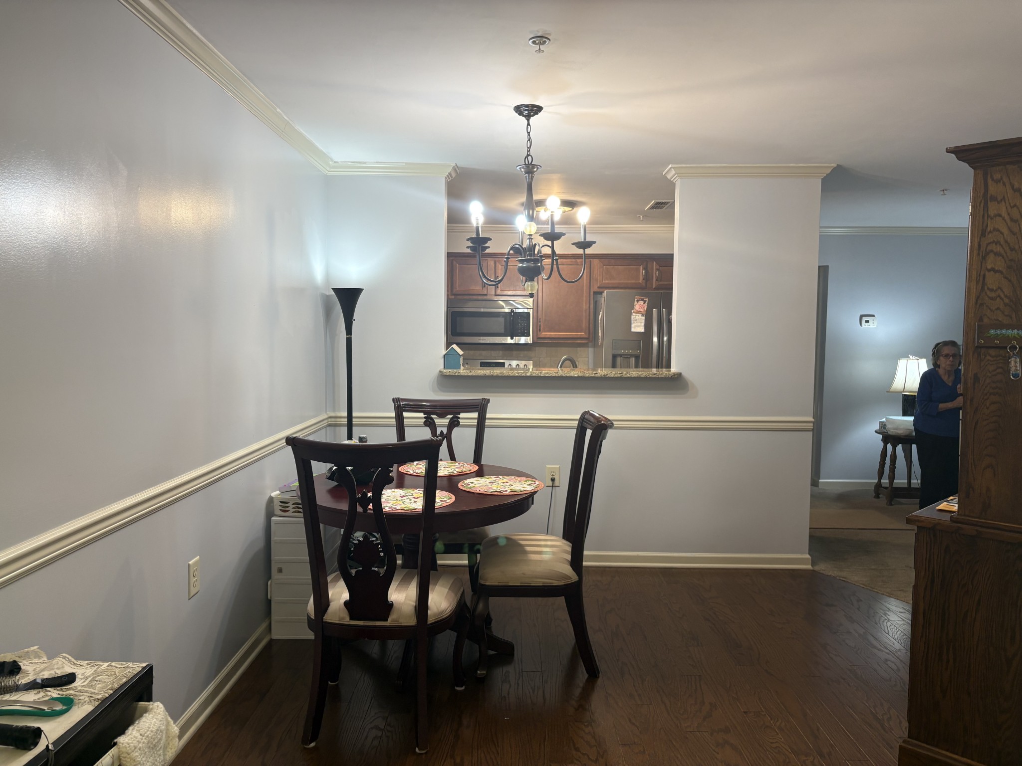 1353 Highway 12, S