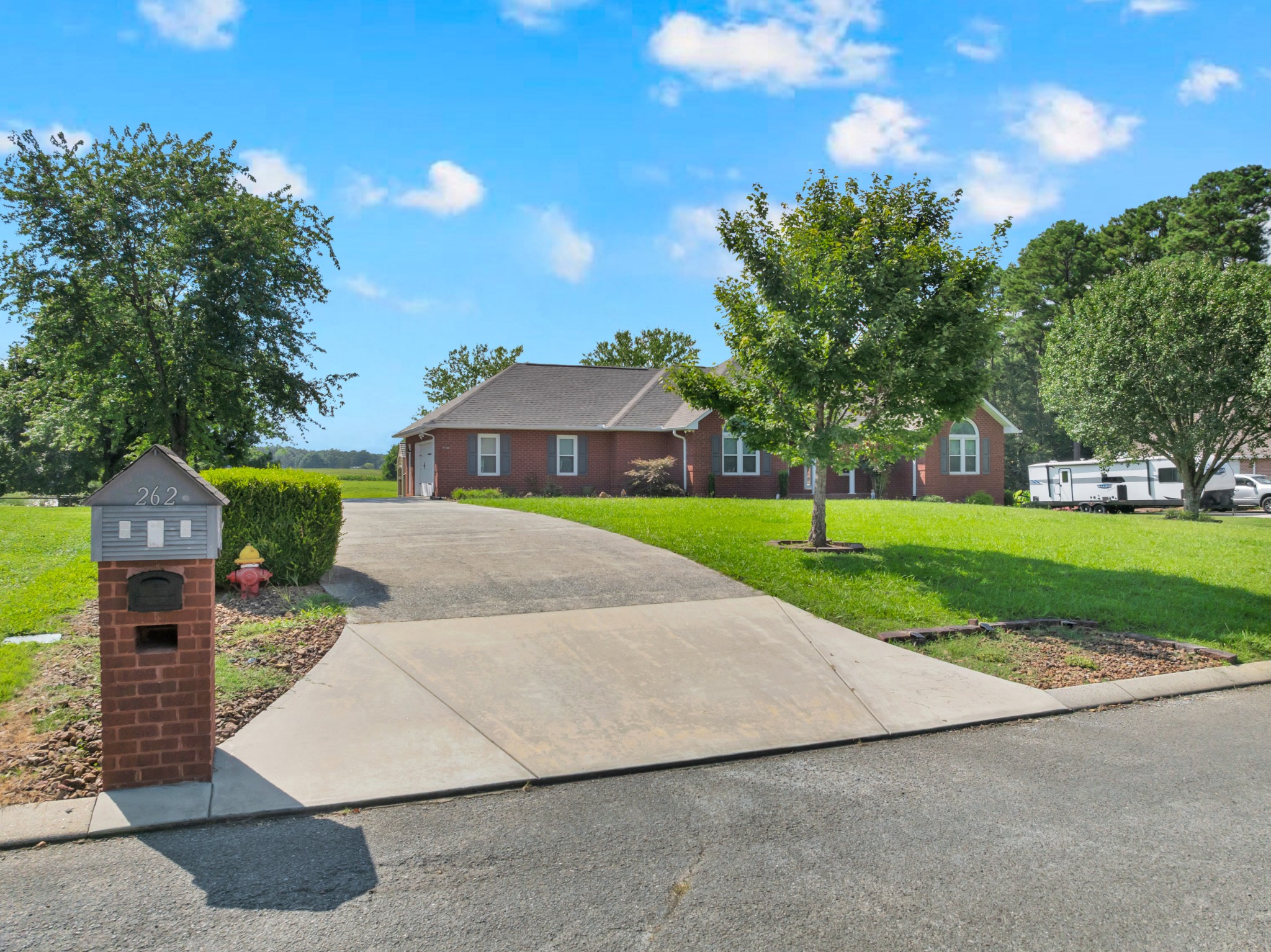 262 Crimson Dr