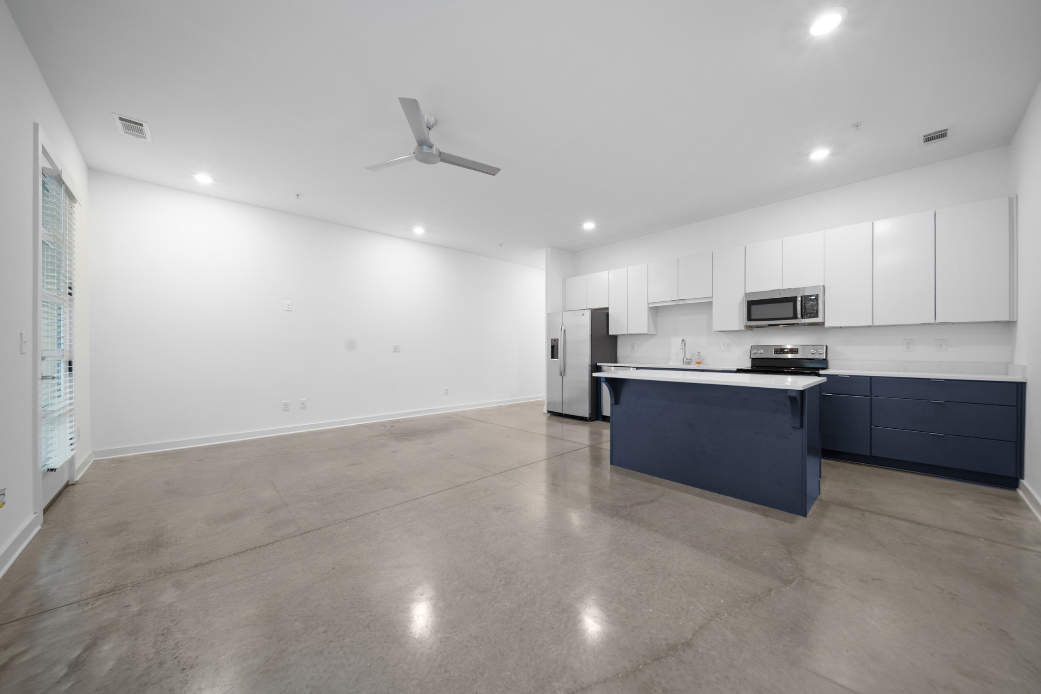 415 Merritt Ave