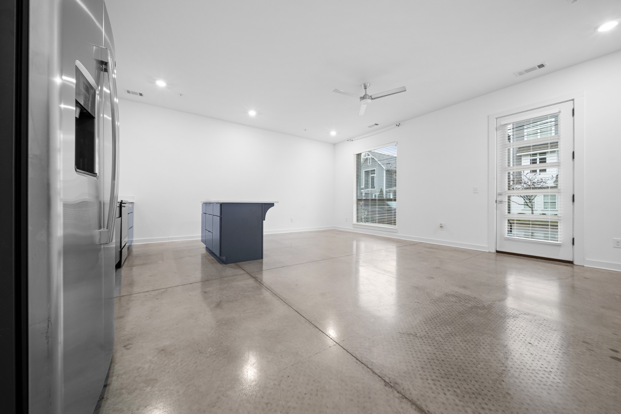 415 Merritt Ave