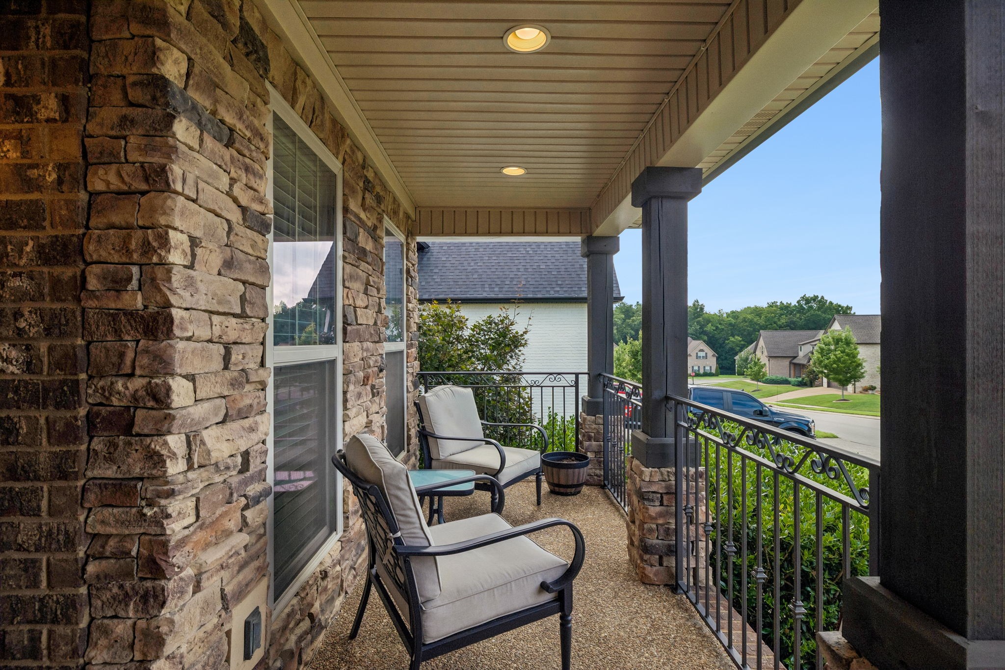 208 Ernest Dr