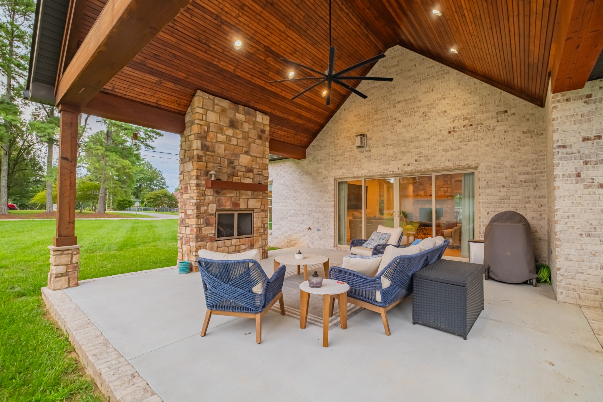 30 Pinehurst Dr