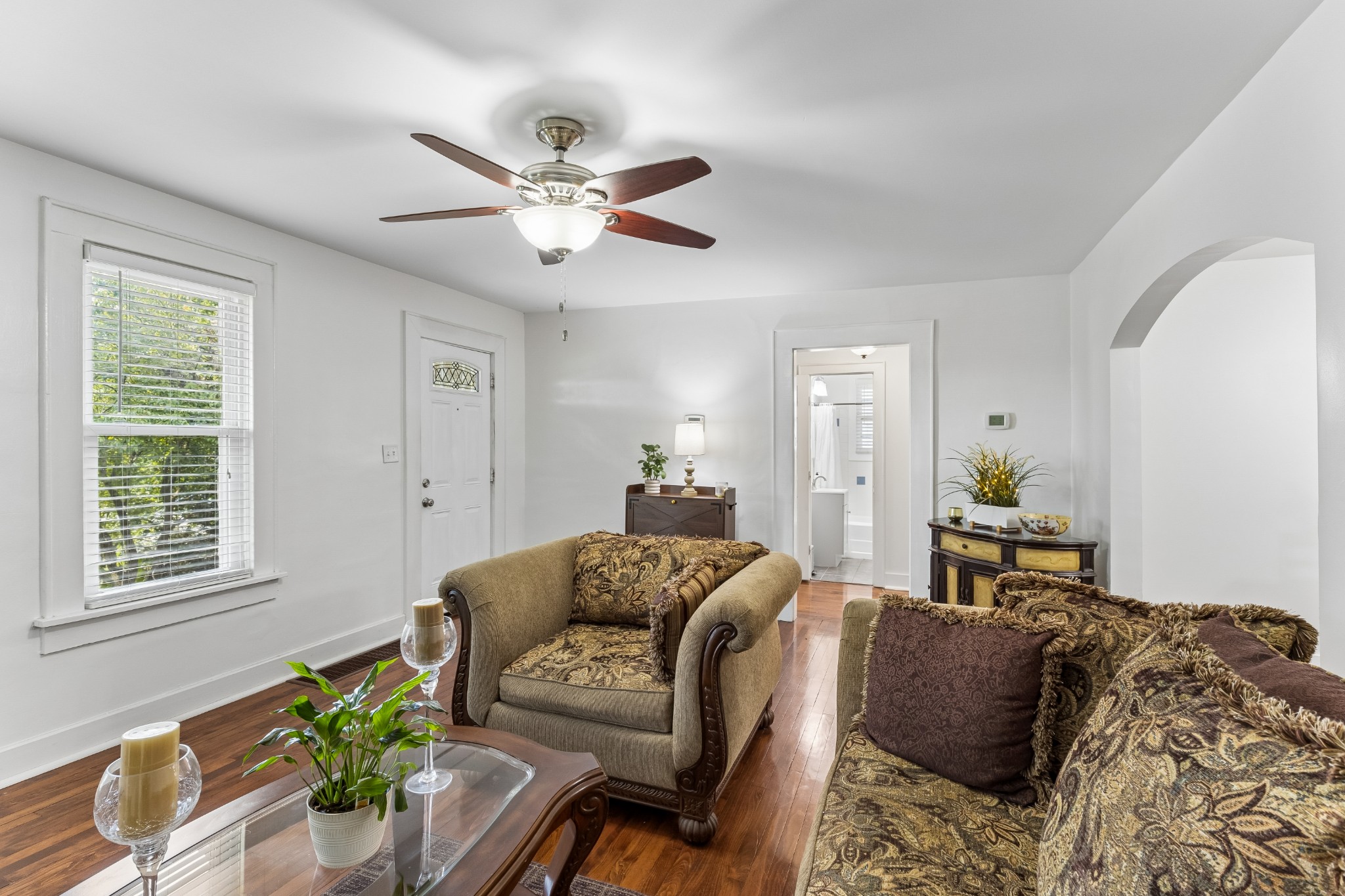 1523 McGavock Pike