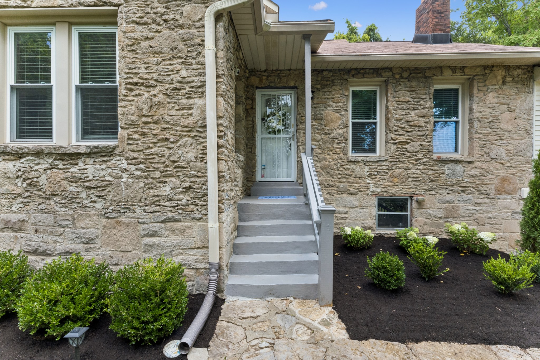 1523 McGavock Pike