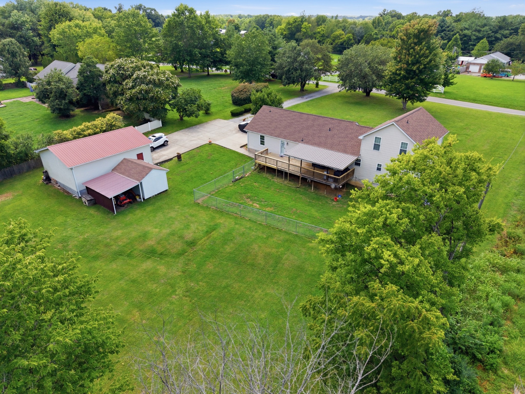 7464 Hoods Branch Rd