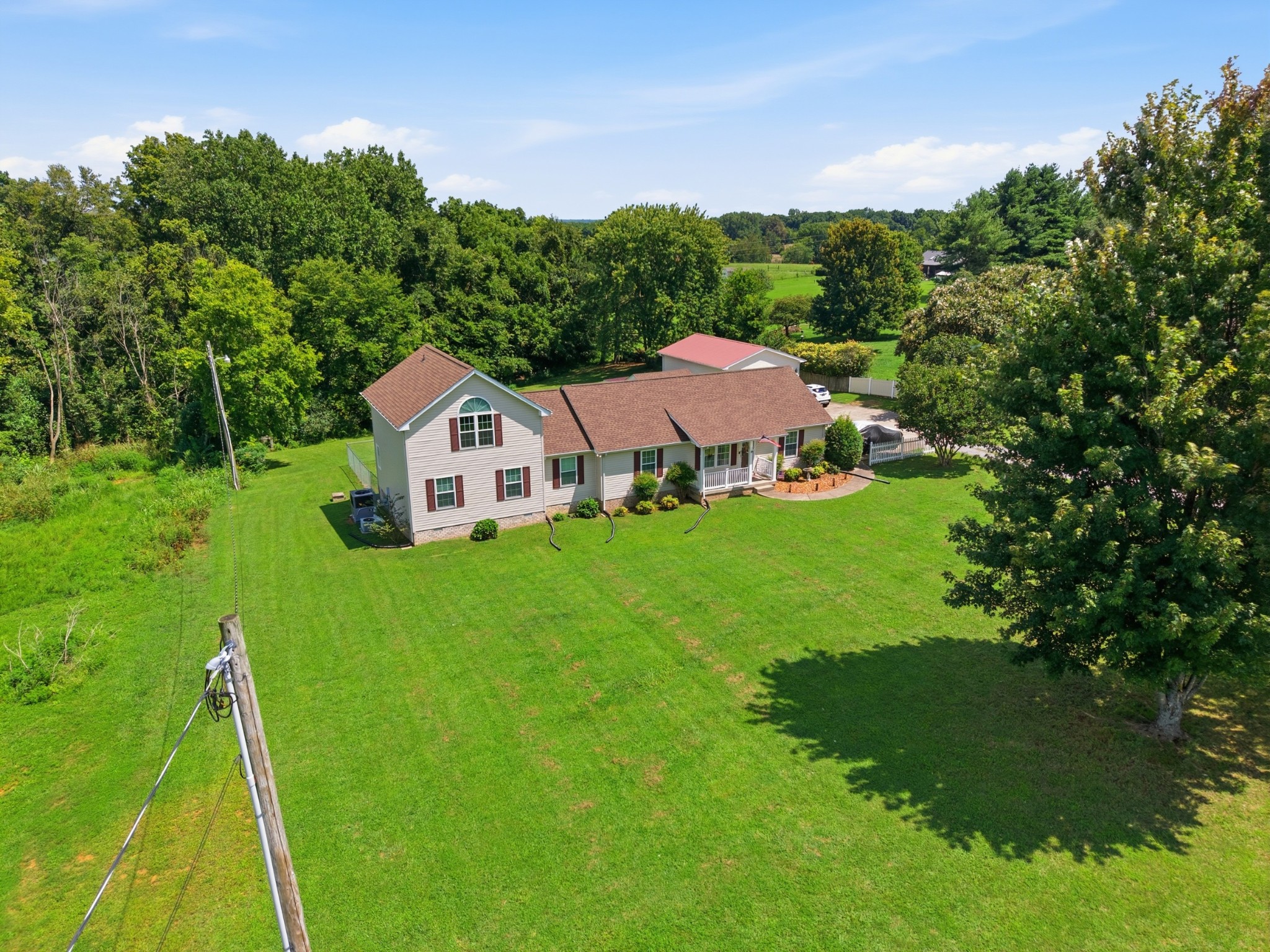 7464 Hoods Branch Rd