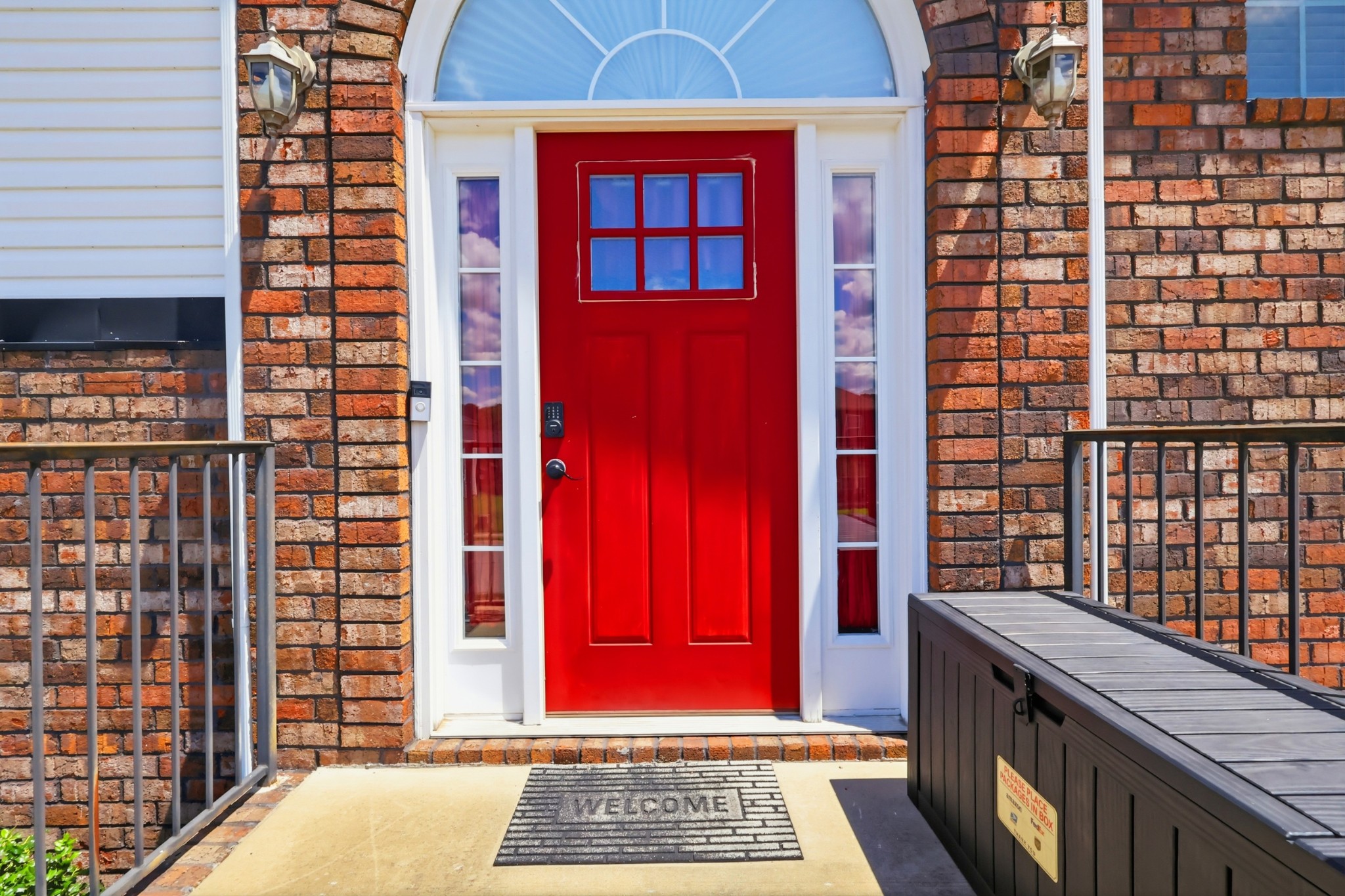 141 Kingstons Cv