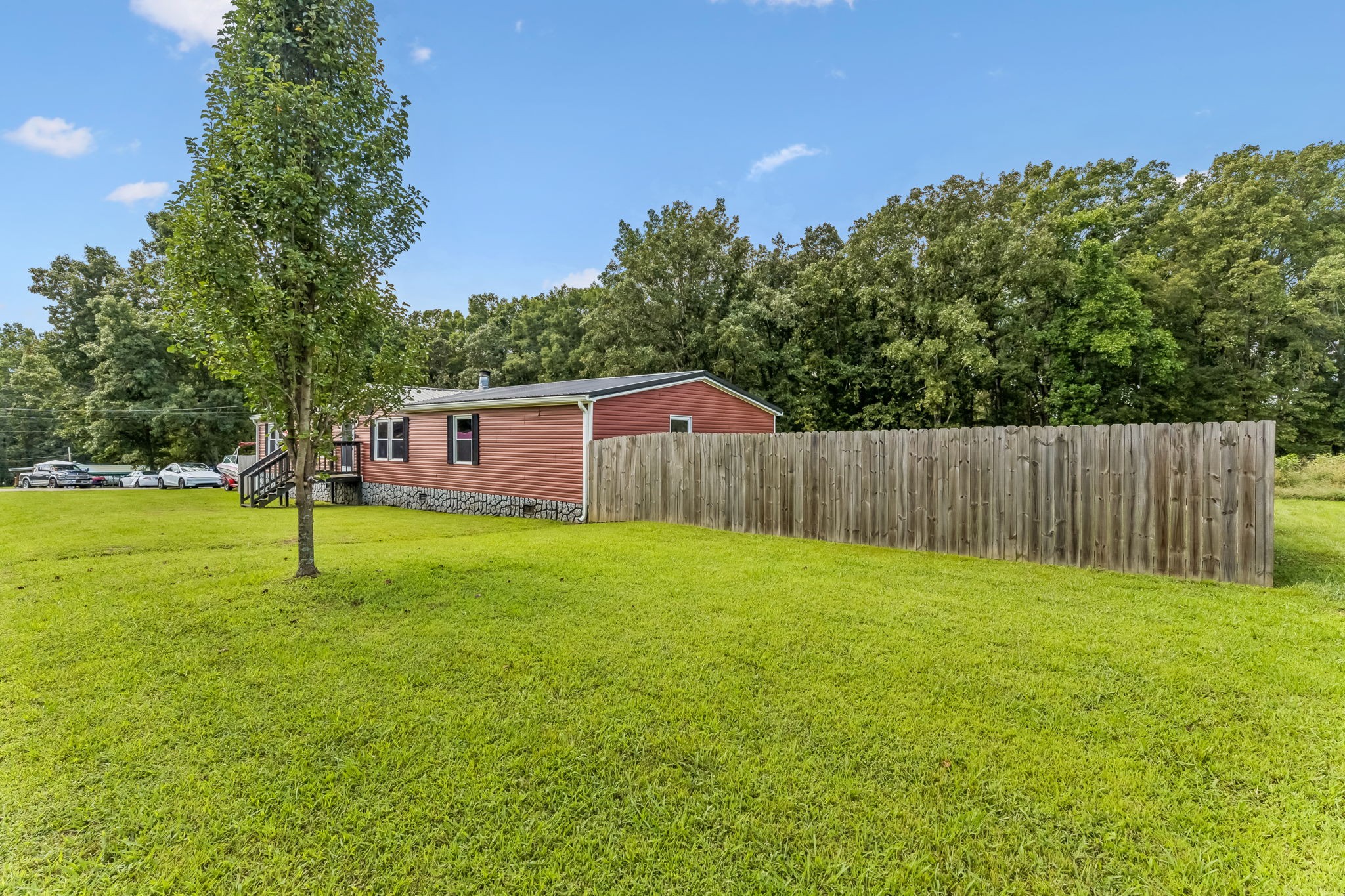 216 Shubert Rd