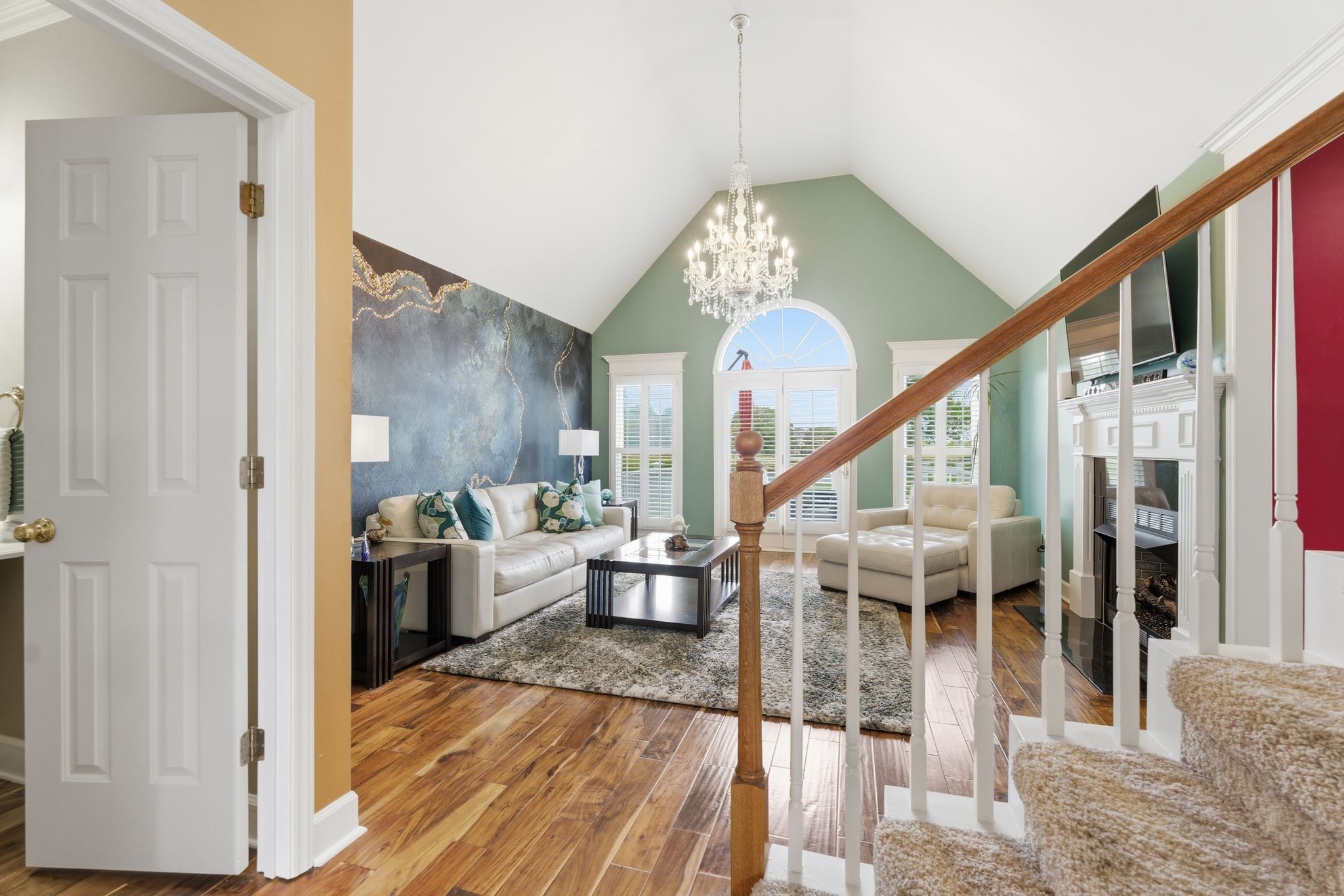 203 Black Hawk Way