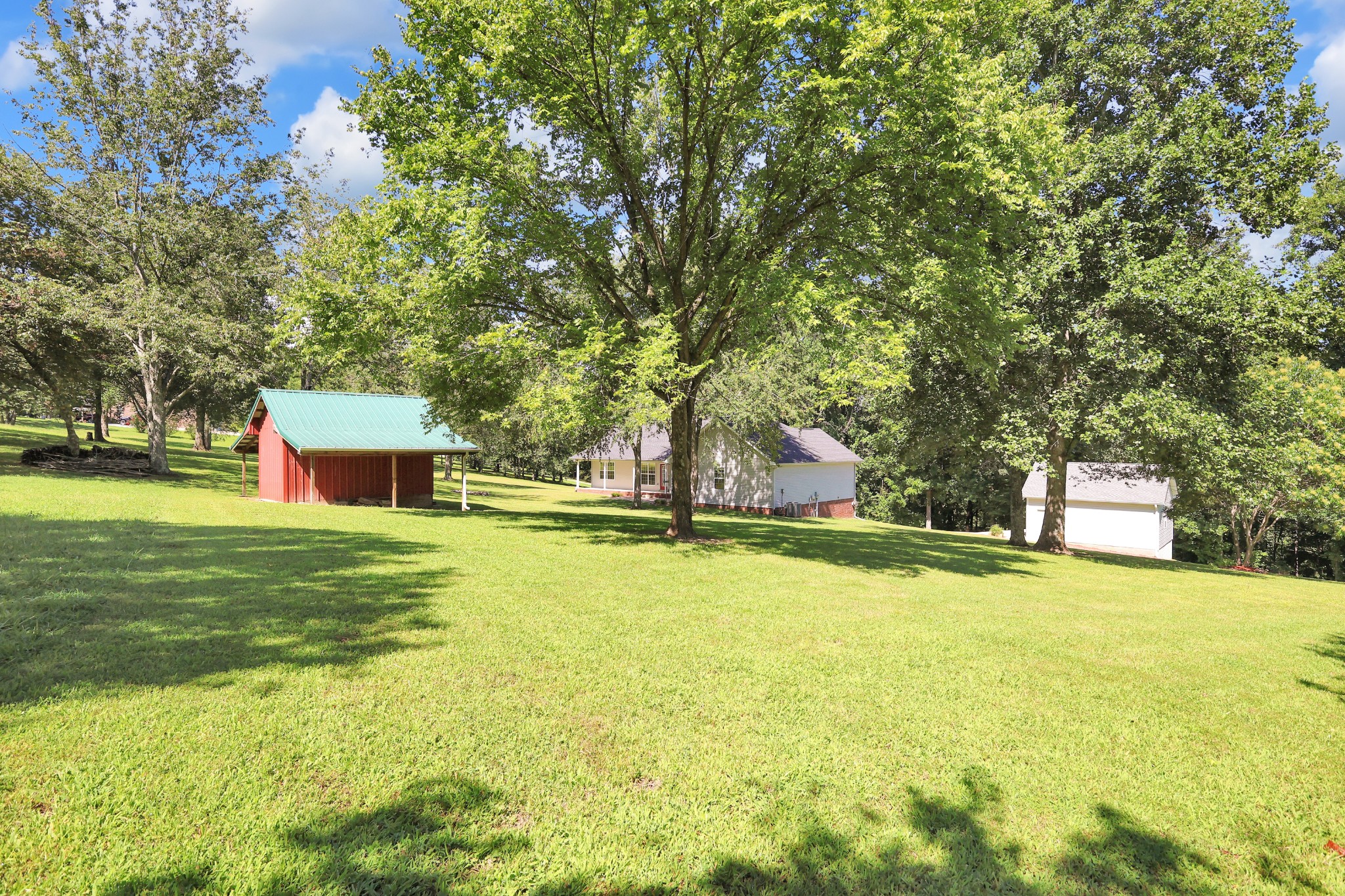 2073 McMahan Hollow Rd