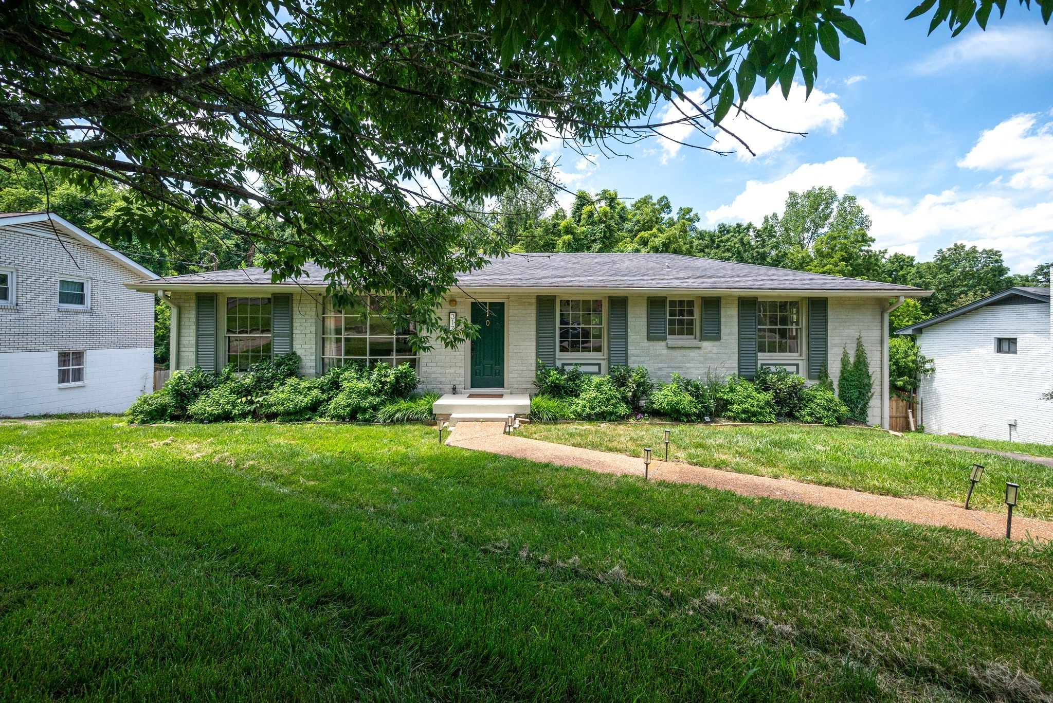 317 Bonnavue Dr