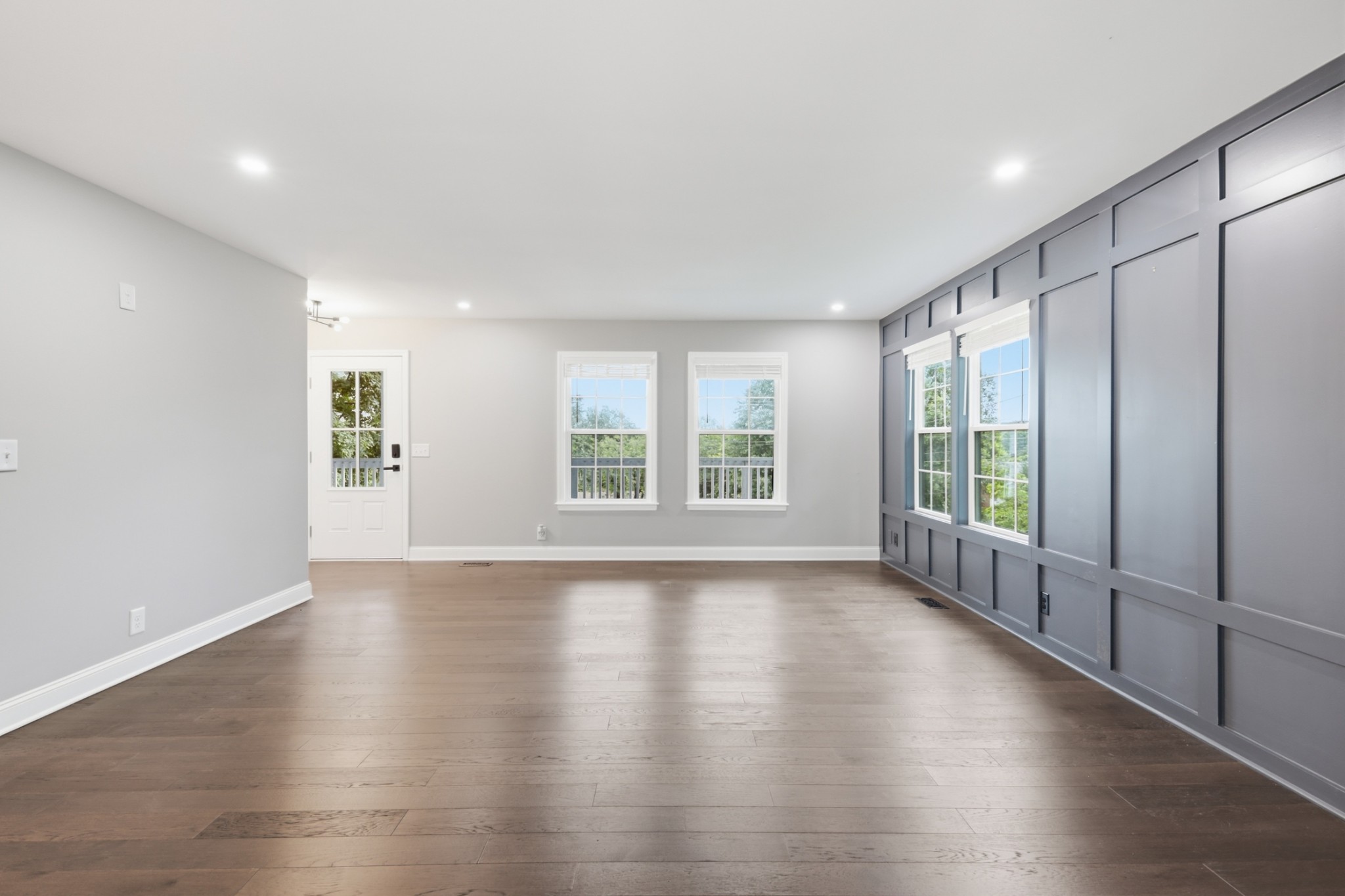 1145 Jacksons View Rd