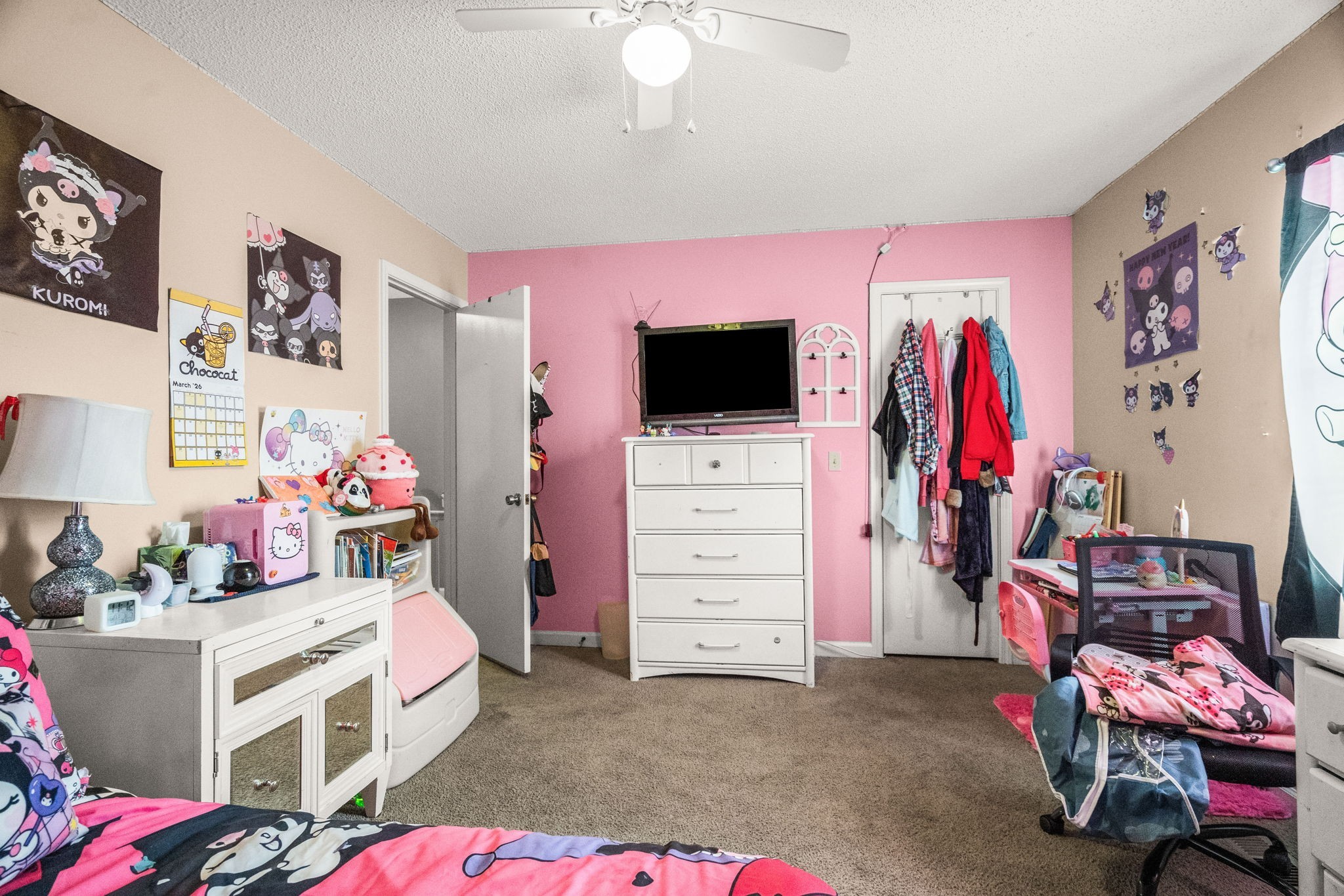 130 Cheshire Ct