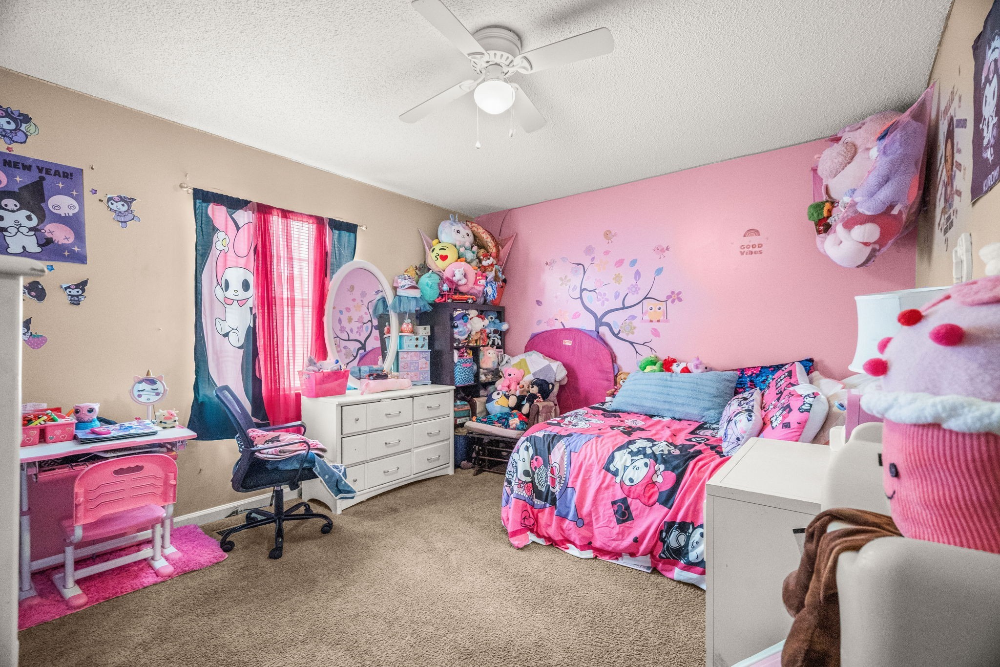 130 Cheshire Ct