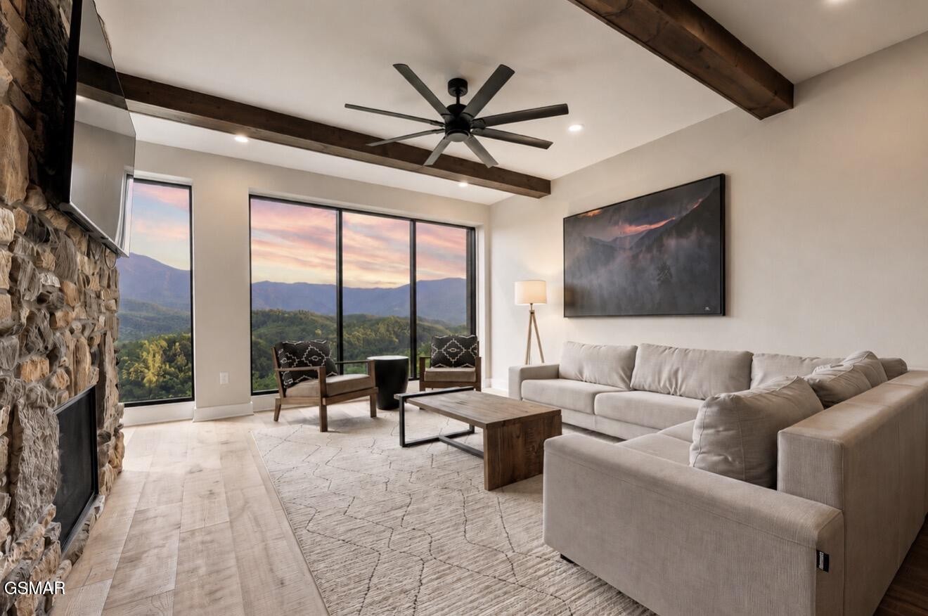 855 Campbell Lead Road
