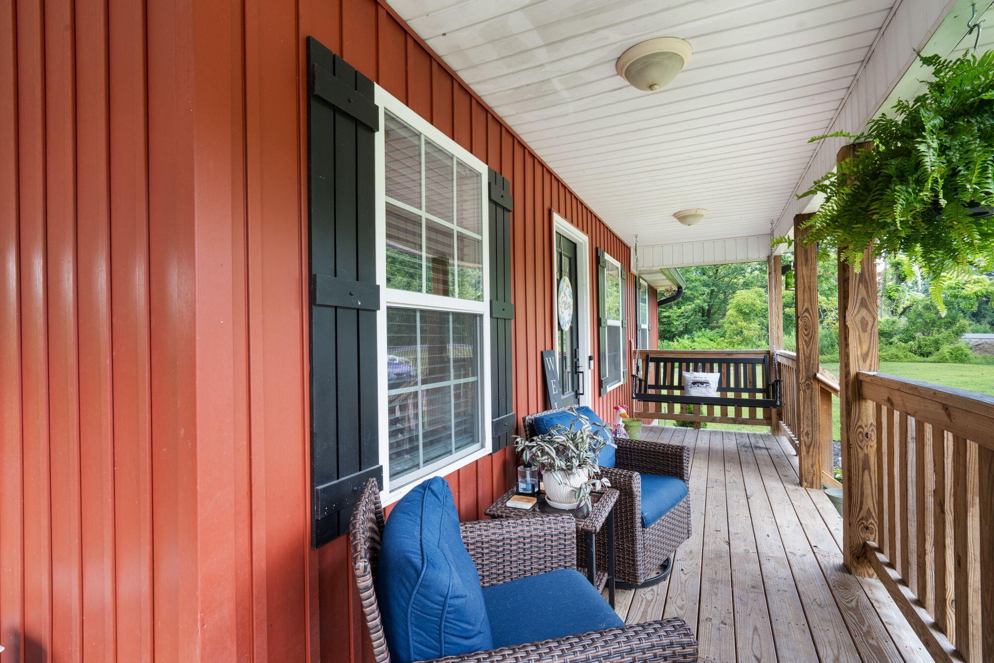 1728 Beaverdale Road, NE