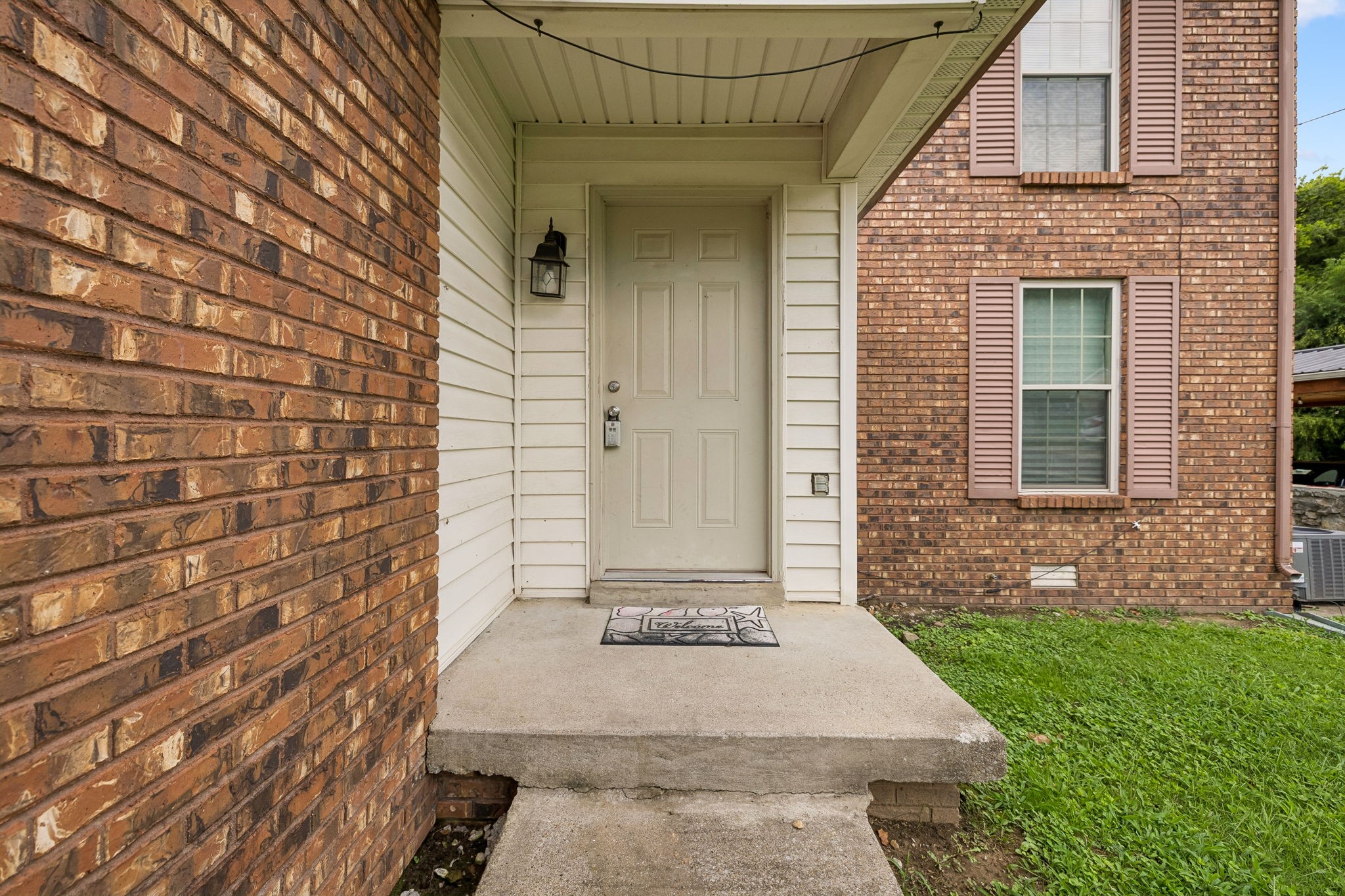 4806 Big Horn Dr