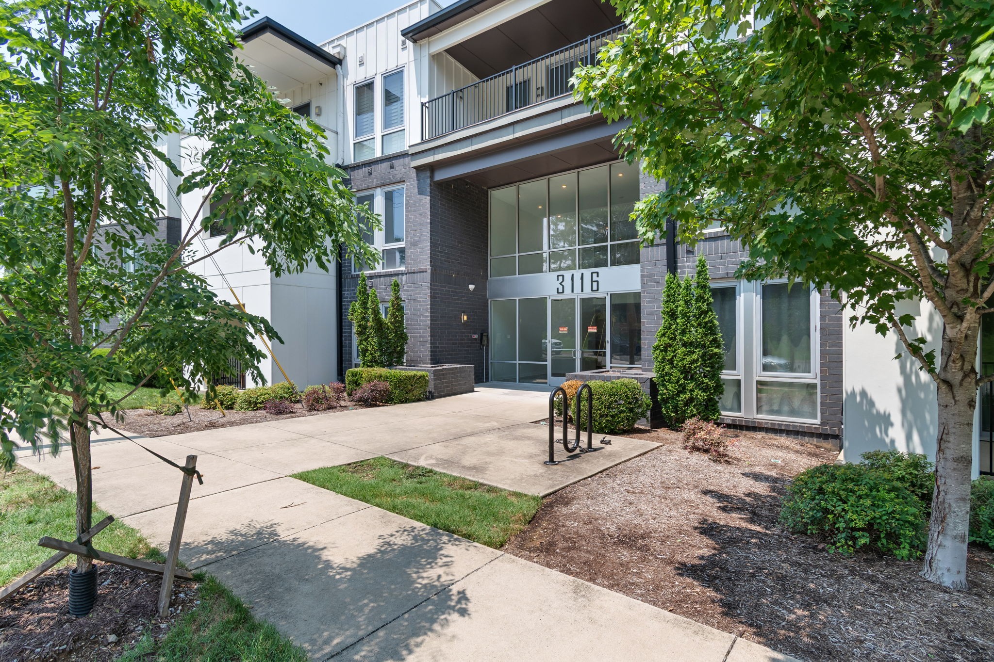 3116 W End Cir