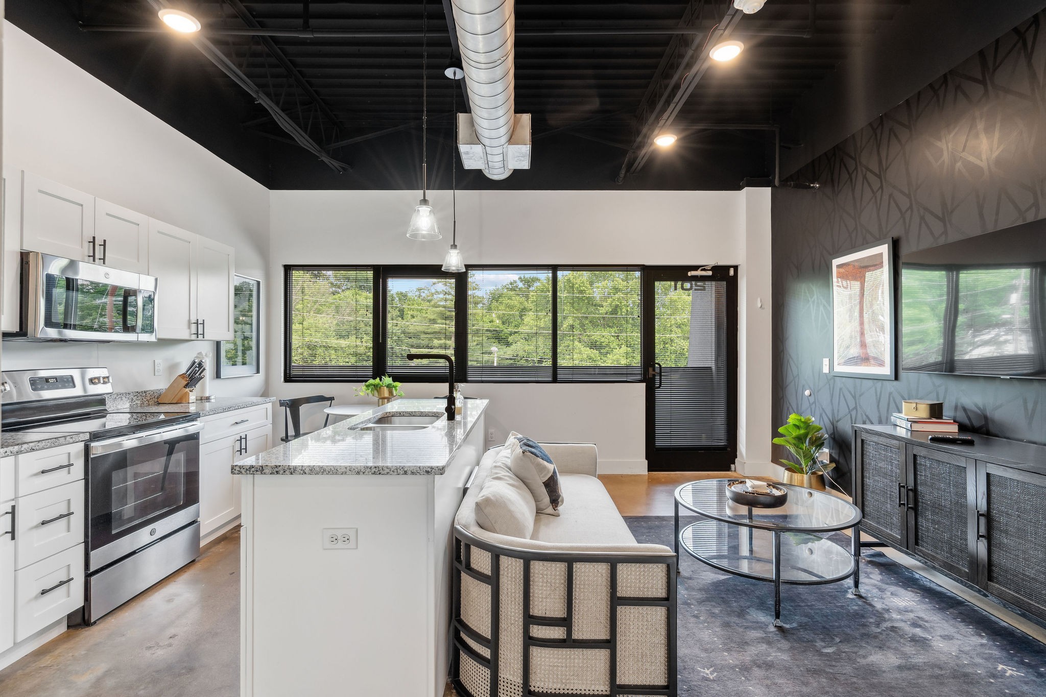 295 Plus Park Blvd