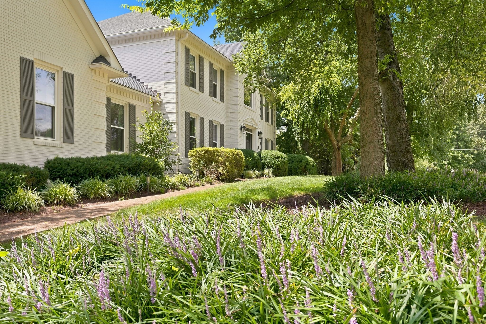 1309 Arrowhead Dr