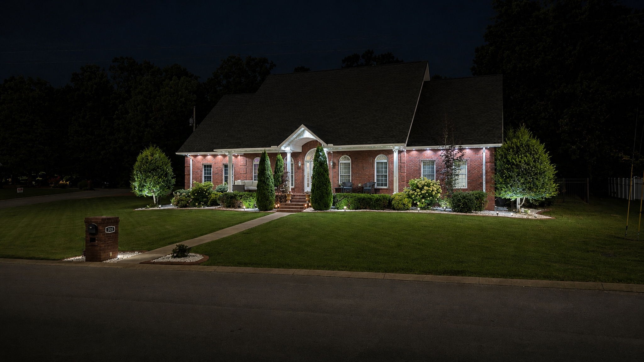 106 Finch Ln