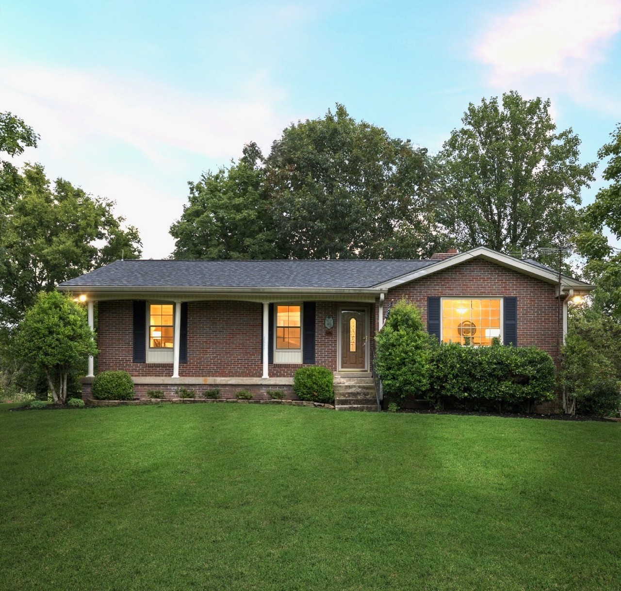 575 Centerville Rd