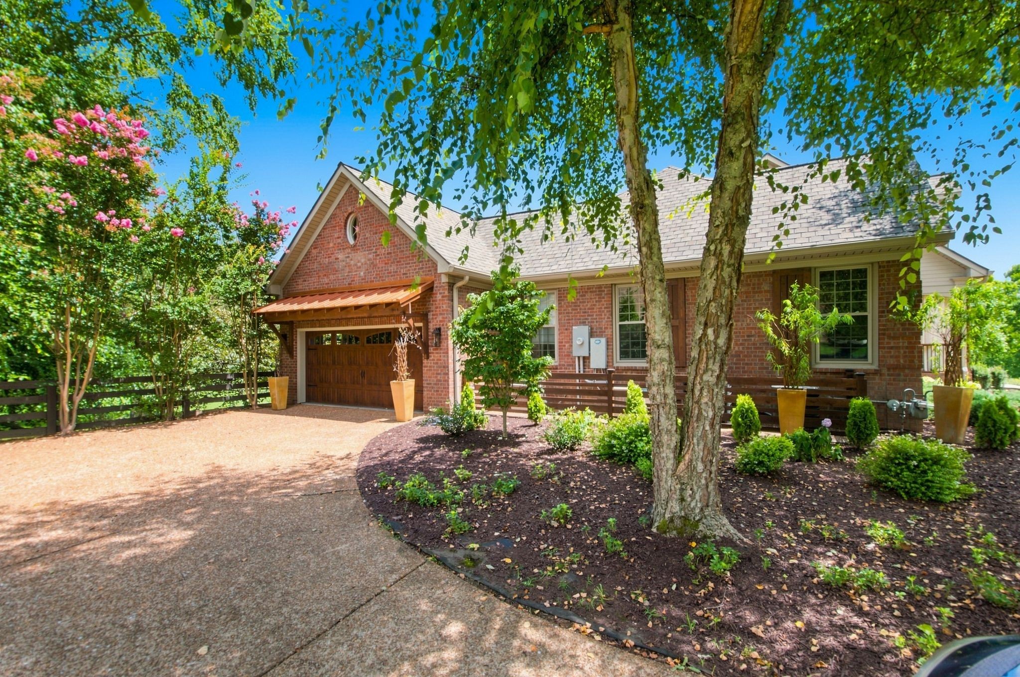 3026 Trotters Ln