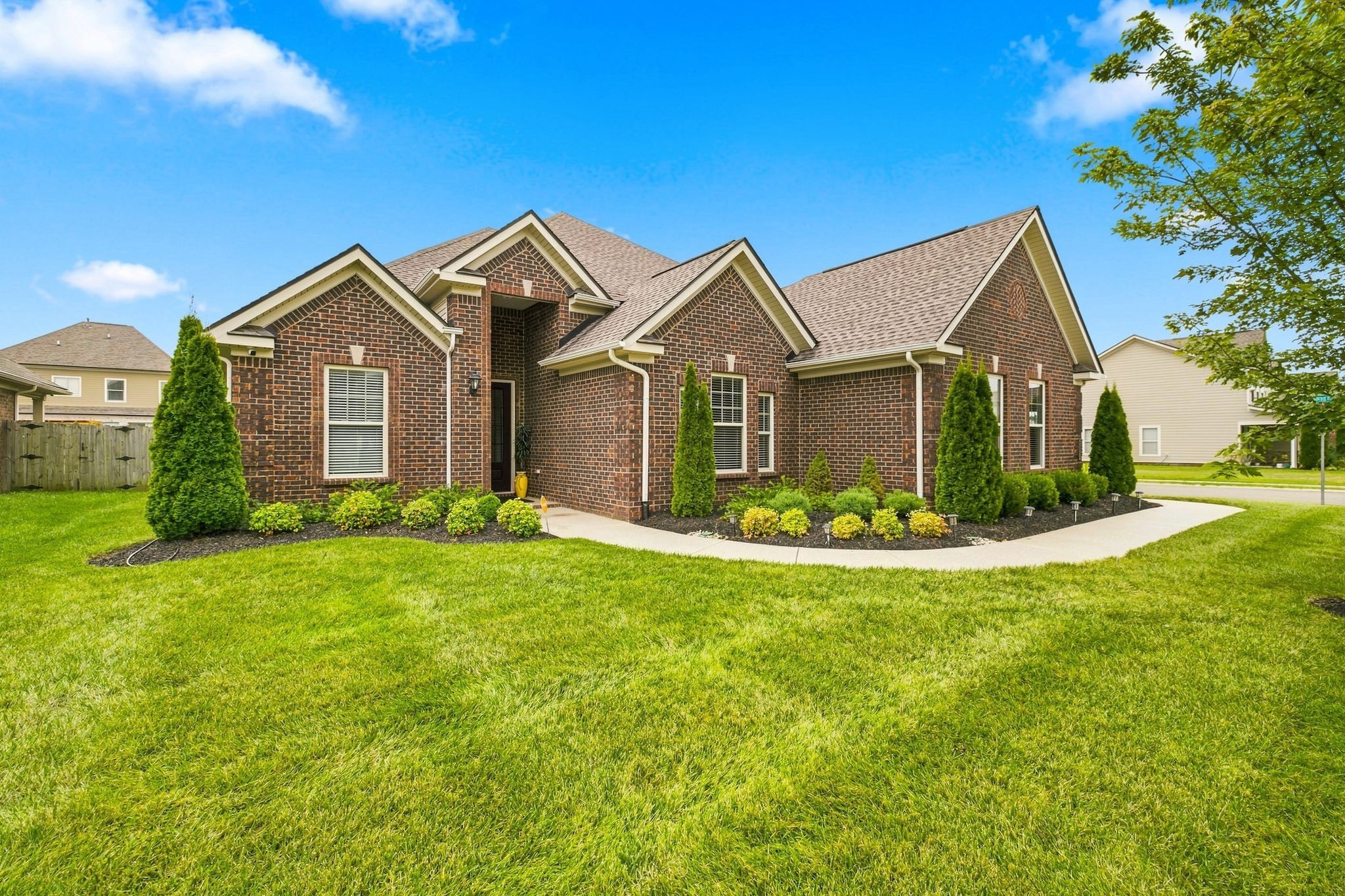 4757 Kingdom Dr