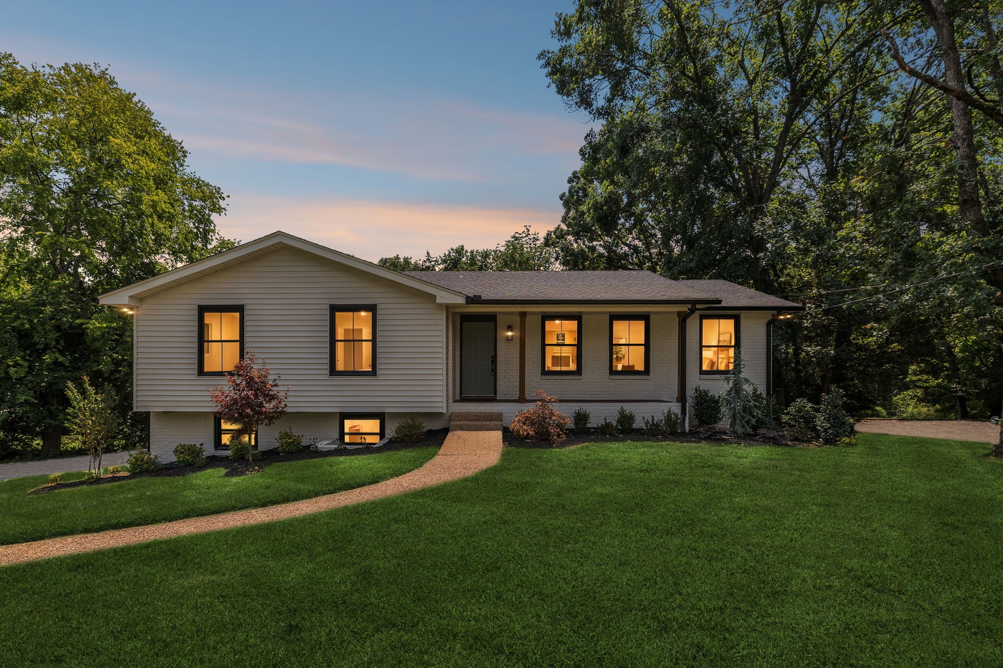 108 Airfloat Dr