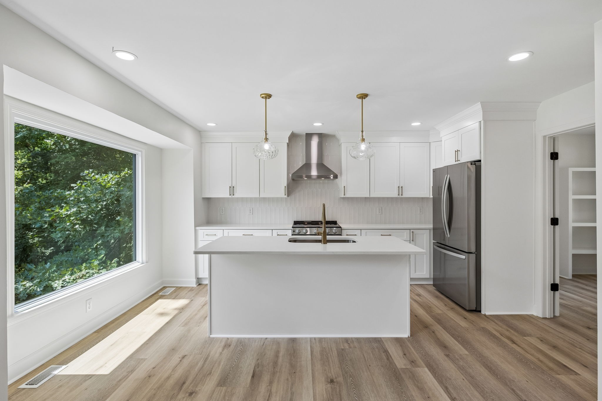 108 Airfloat Dr