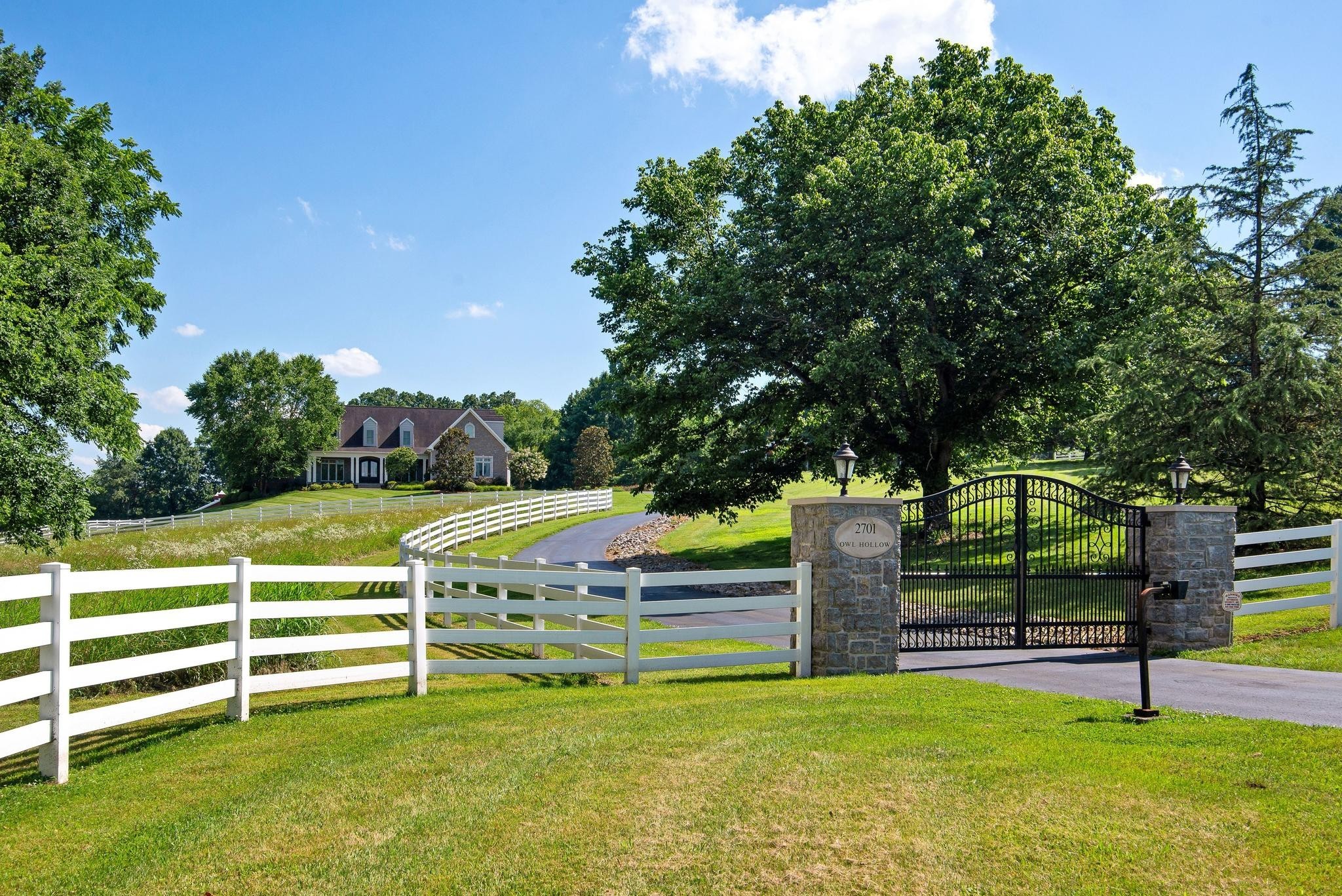 2701 Owl Hollow Rd
