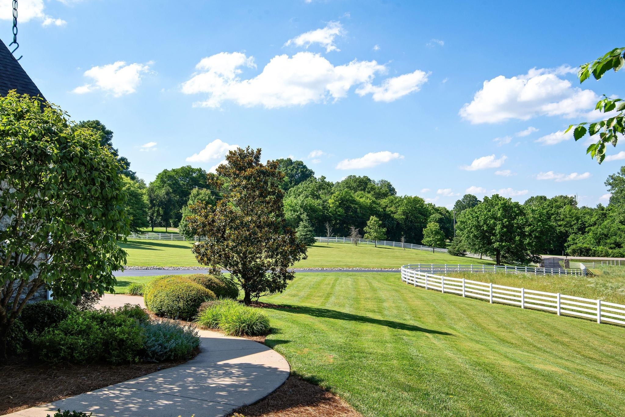 2701 Owl Hollow Rd