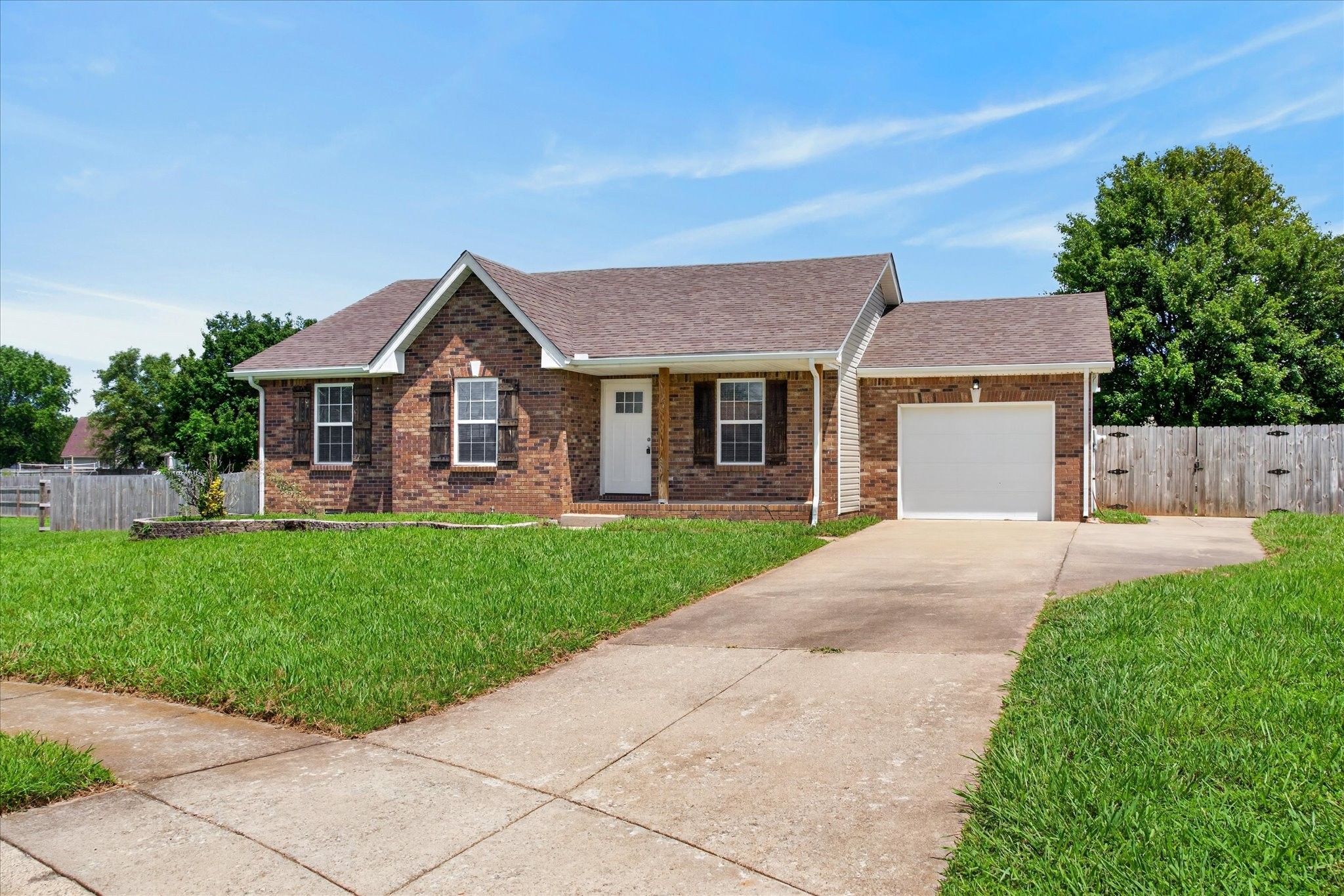 1075 Meshaw Trail