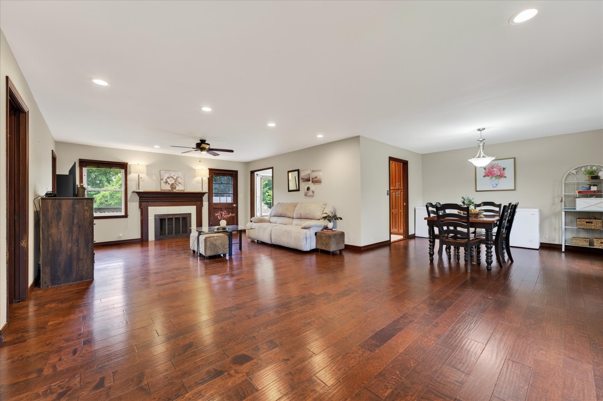 252 Edgewood Dr