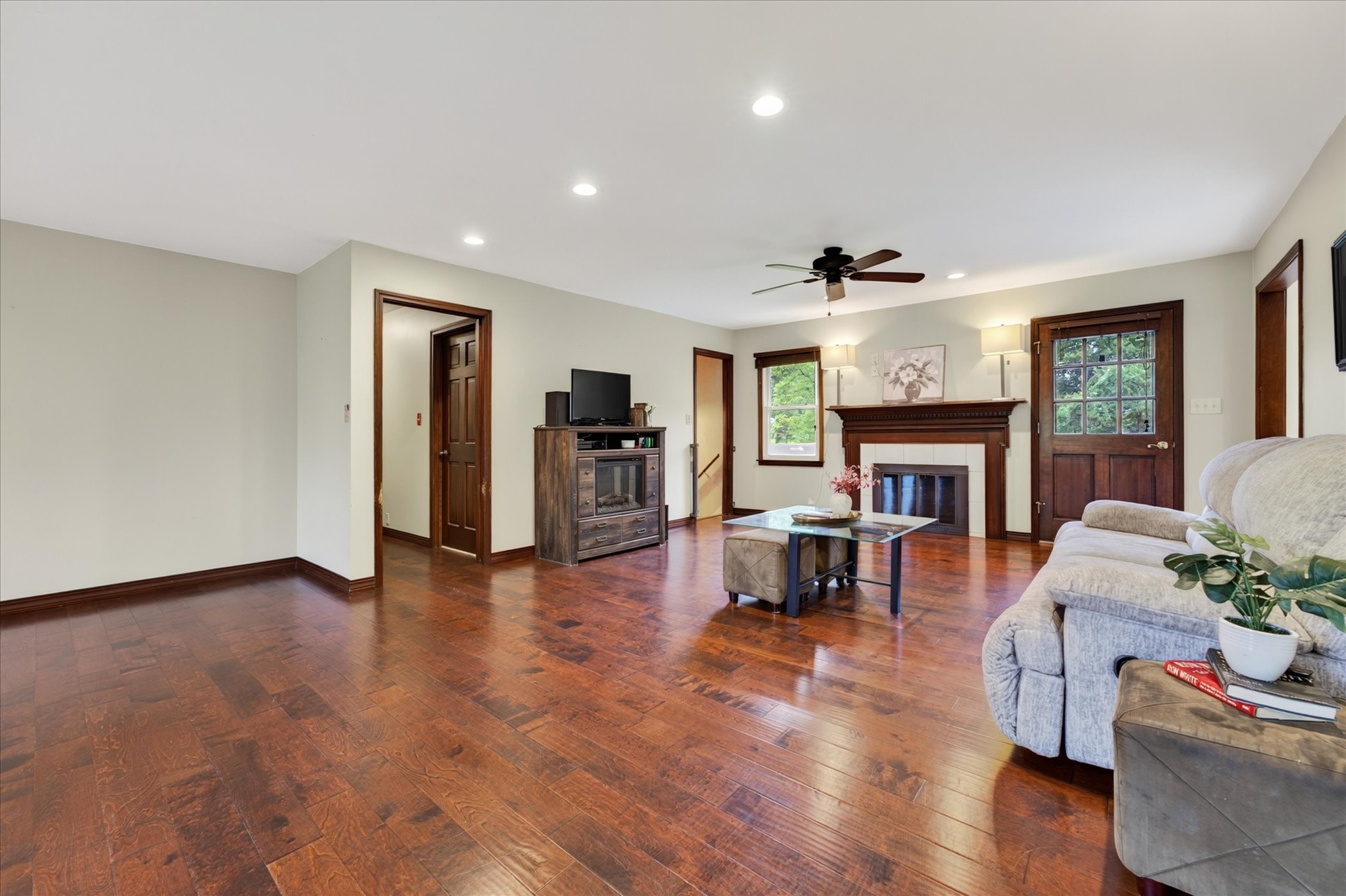 252 Edgewood Dr