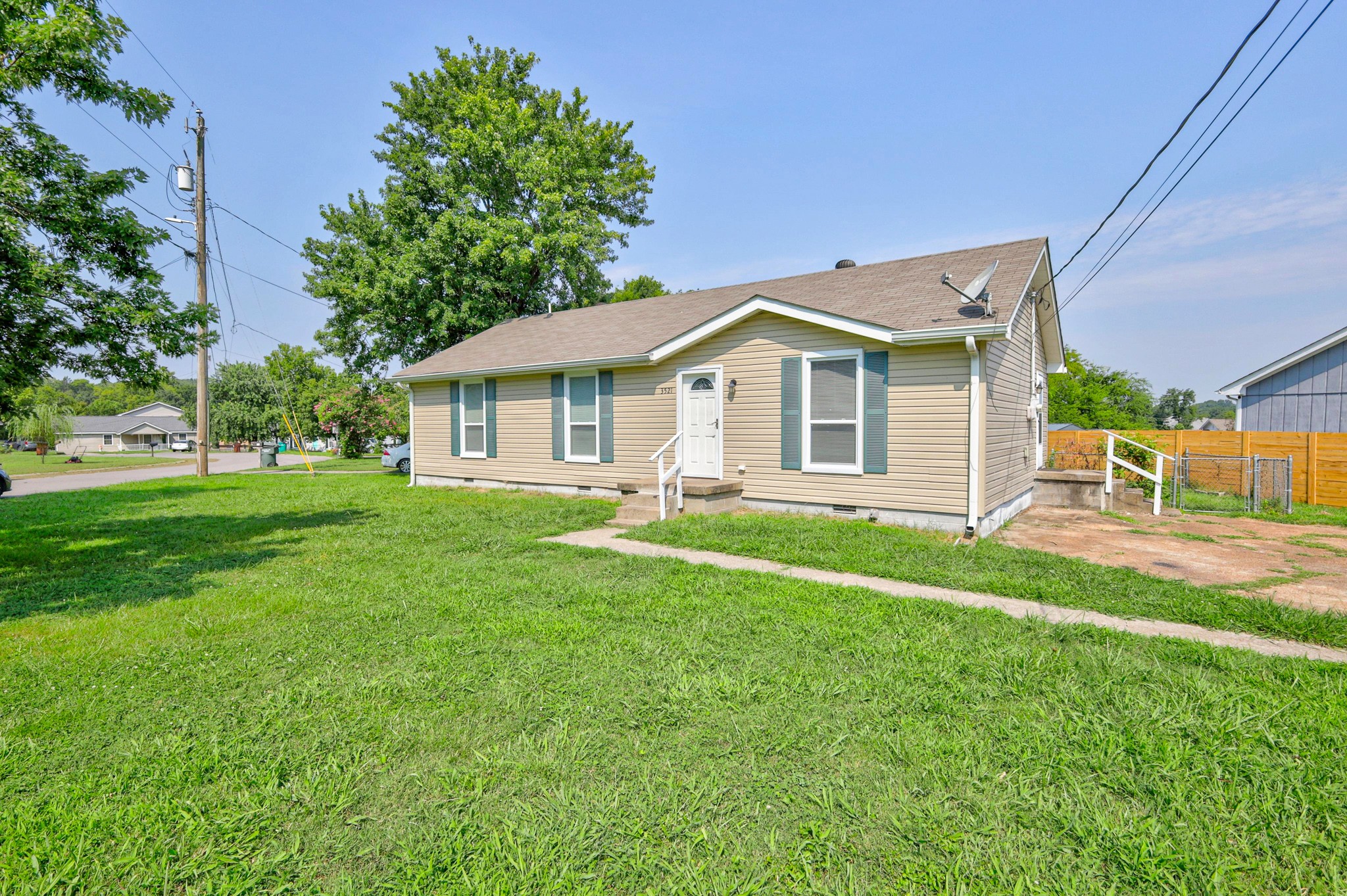 3521 Albee Dr