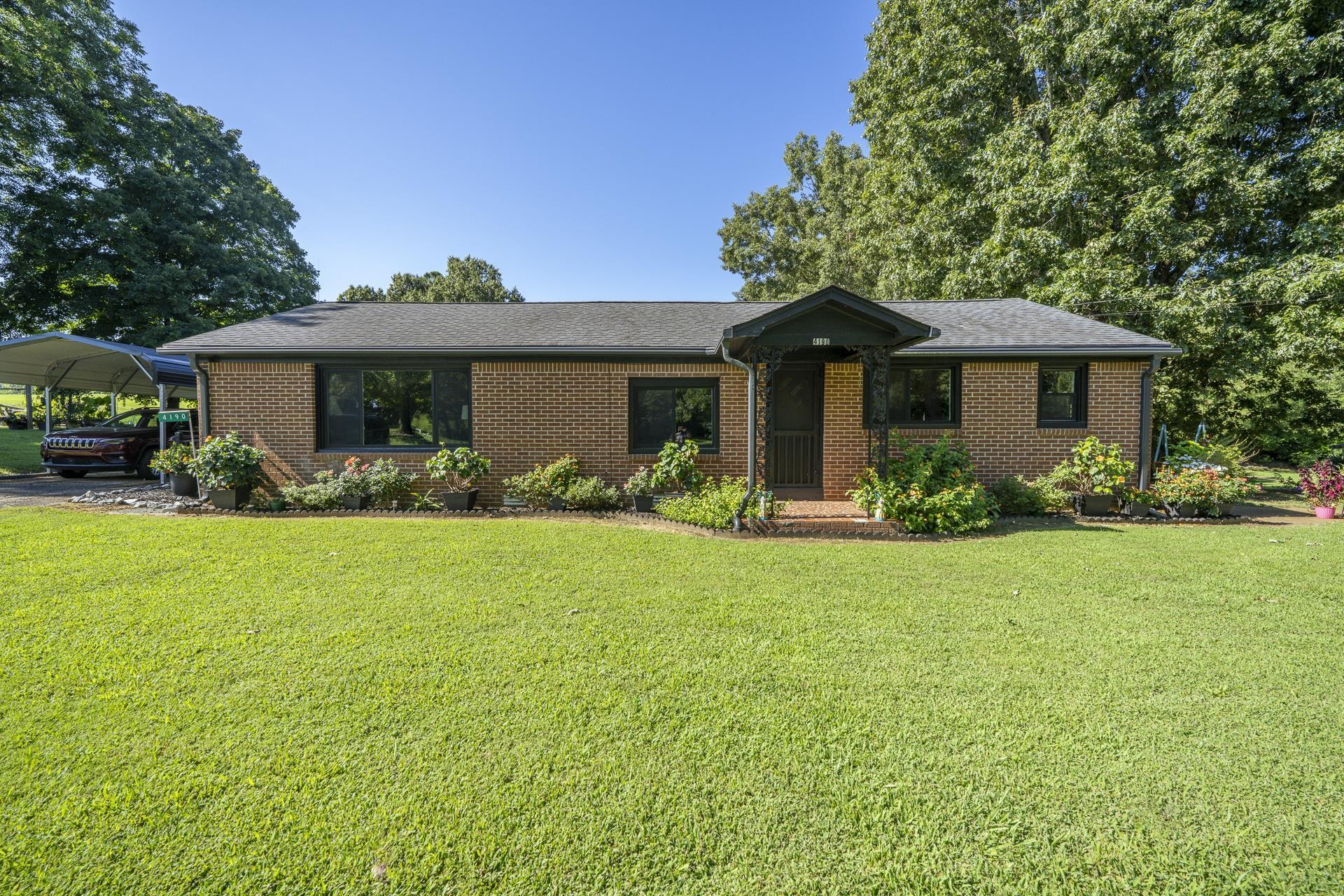 4190 HENDERSON RD